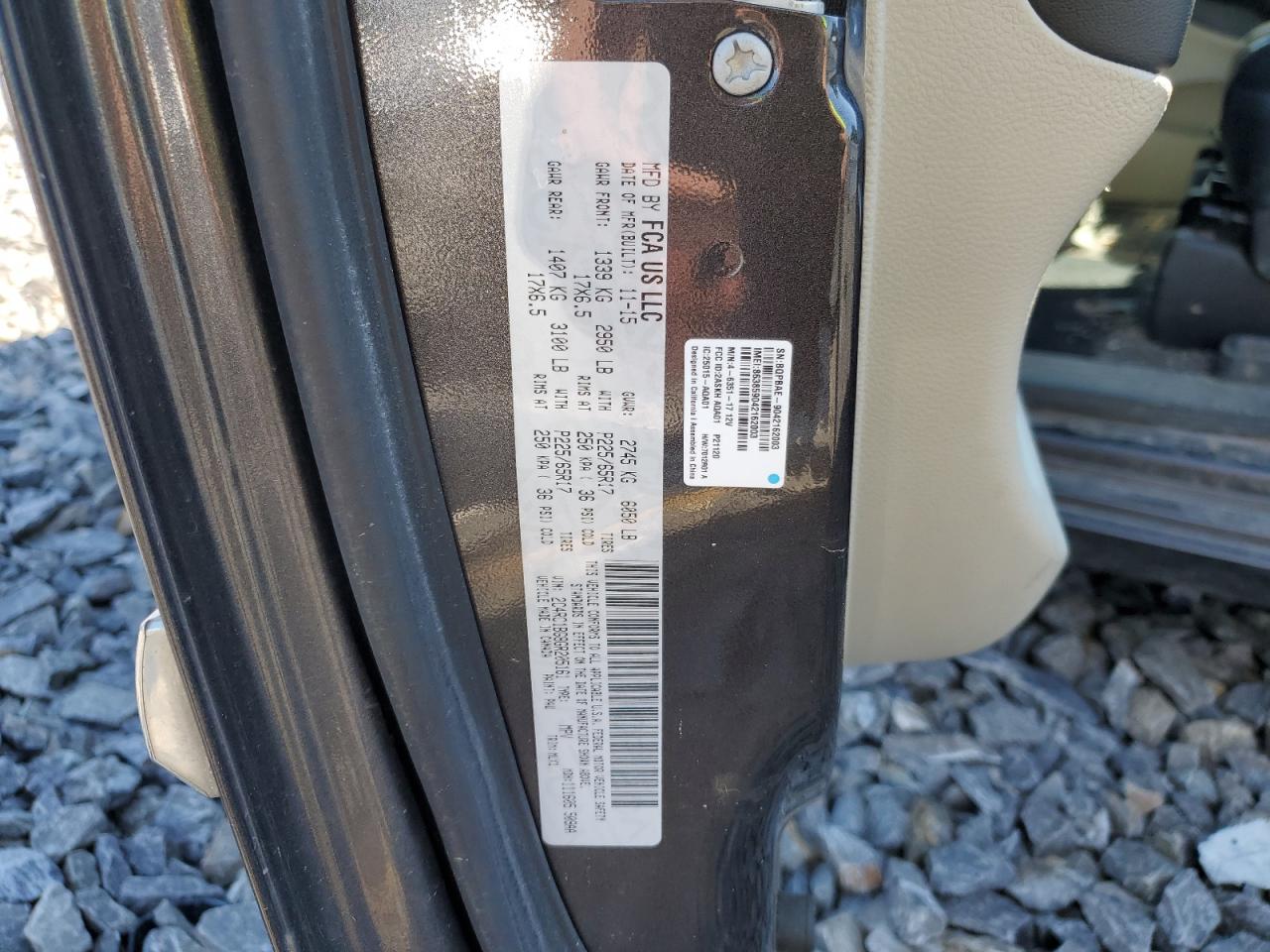 2016 Chrysler Town & Country VIN 2C4RC1BG8GR205161 Copart auction photo, front end / side damage thumbnail 16