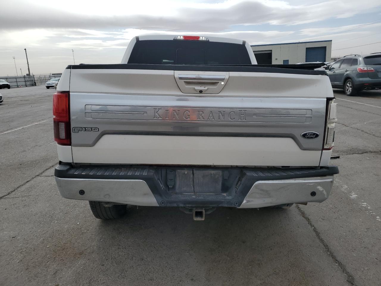 2018 Ford F-150 VIN 1FTFW1E17JFC53735 Copart auction photo, front end / side damage thumbnail 6