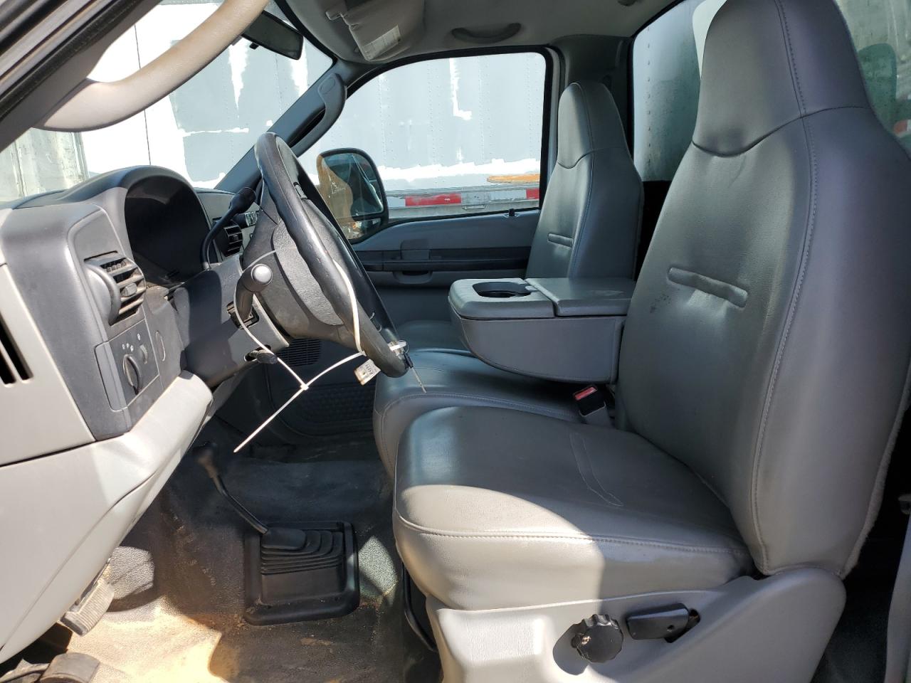2006 Ford F450 VIN 1FDXF47Y96ED72041 Copart auction photo, front end damage thumbnail 7