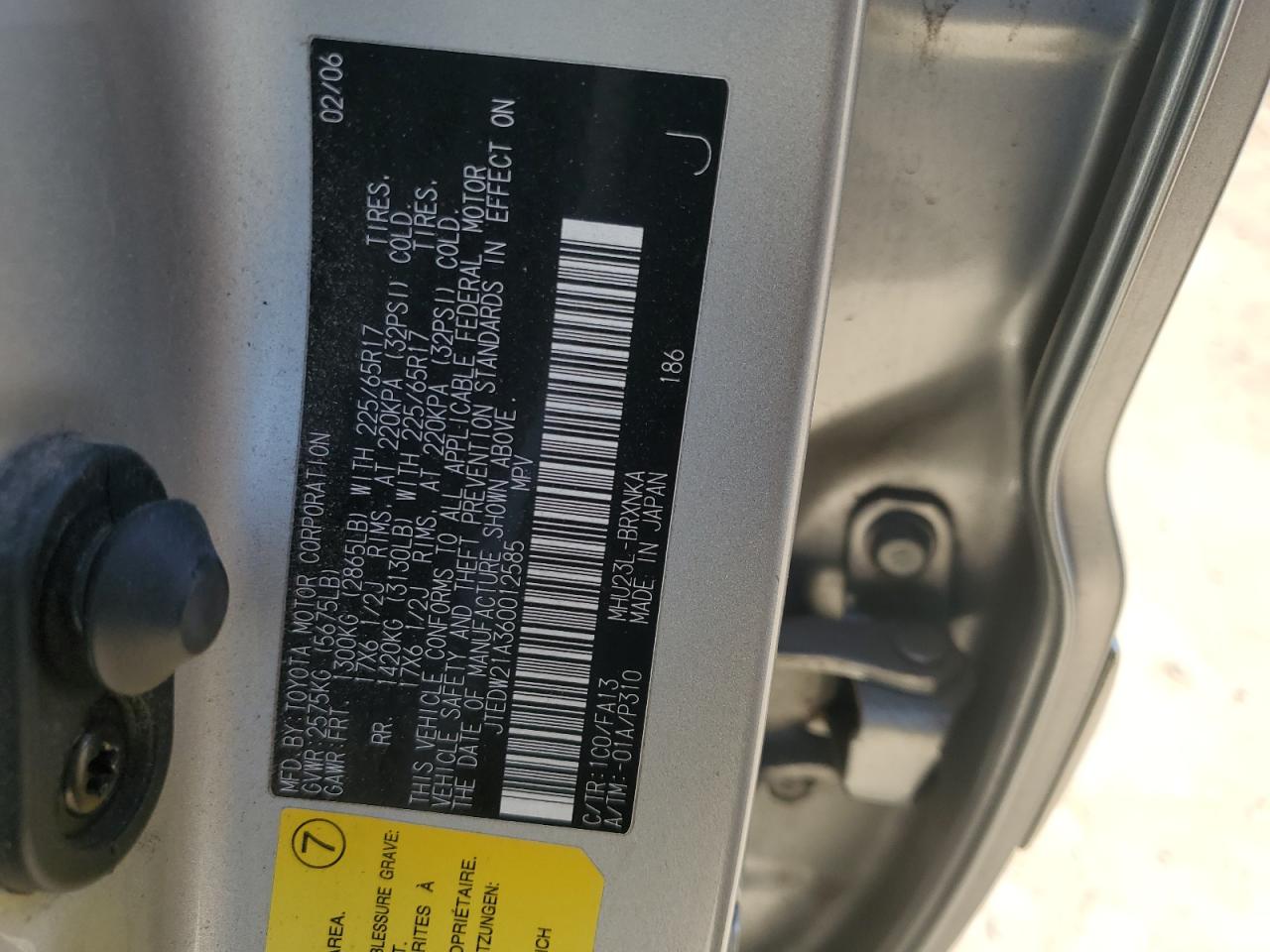 2006 Toyota Highlander VIN JTEDW21A360012585 Copart auction photo, front end damage thumbnail 15