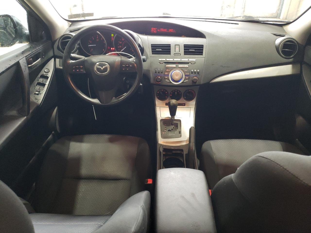 2010 Mazda 3 VIN JM1BL1SG6A1146236 Copart auction photo, rear end / minor dent/scratches damage thumbnail 8