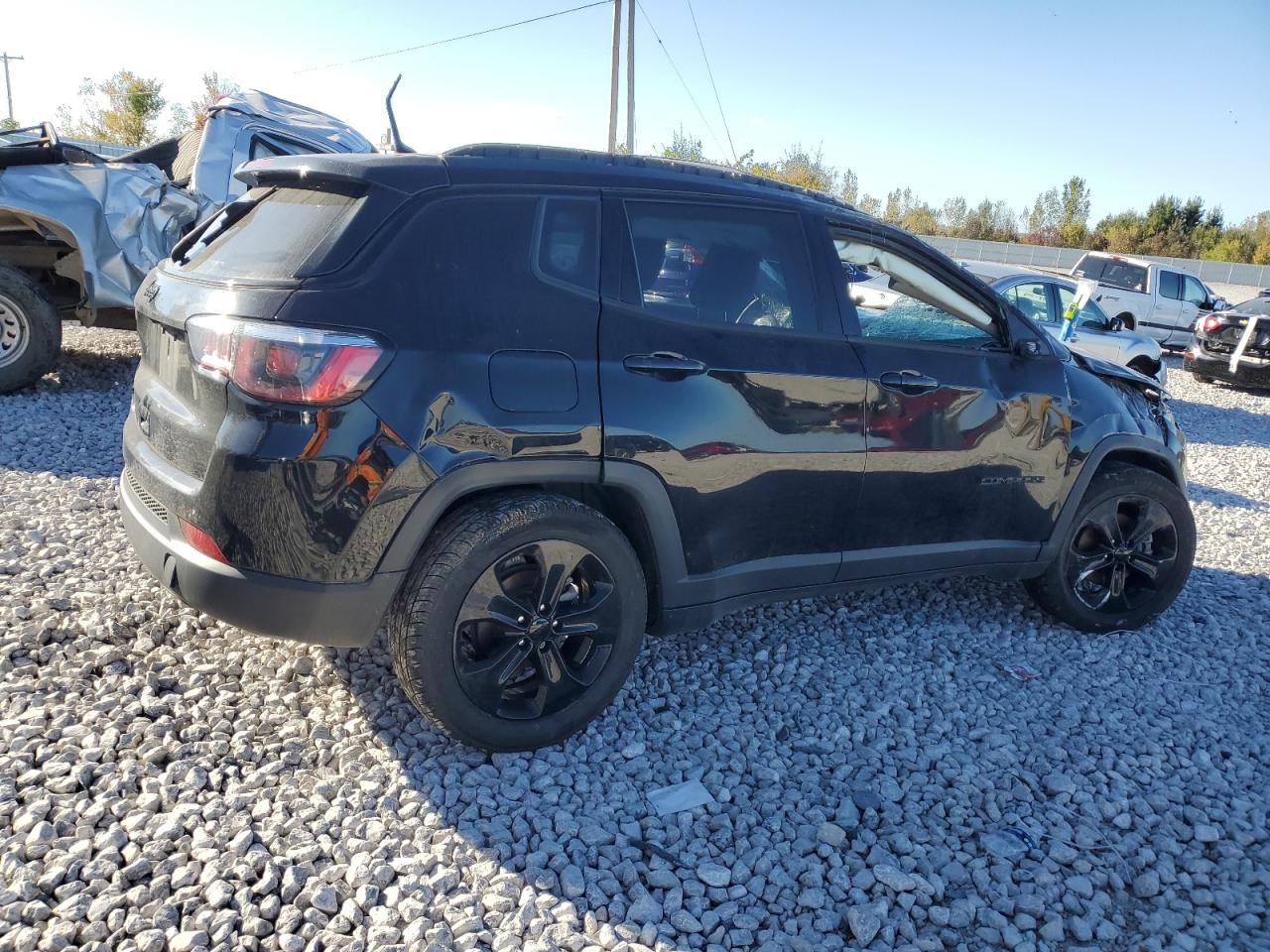 2018 Jeep Compass VIN 3C4NJDBB3JT304341 Copart auction photo, all over damage thumbnail 3