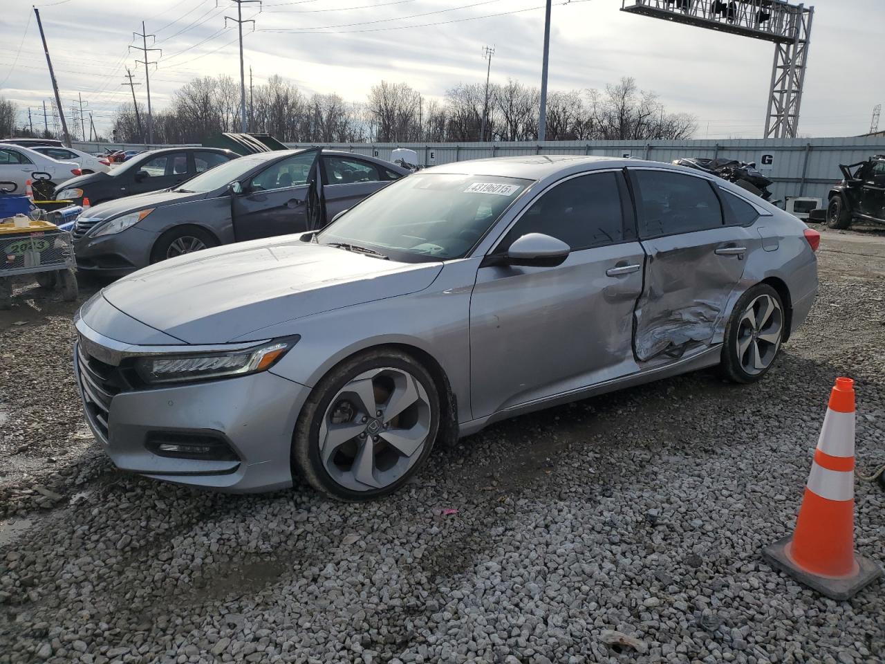 2018 Honda Accord VIN 1HGCV1F93JA101752
