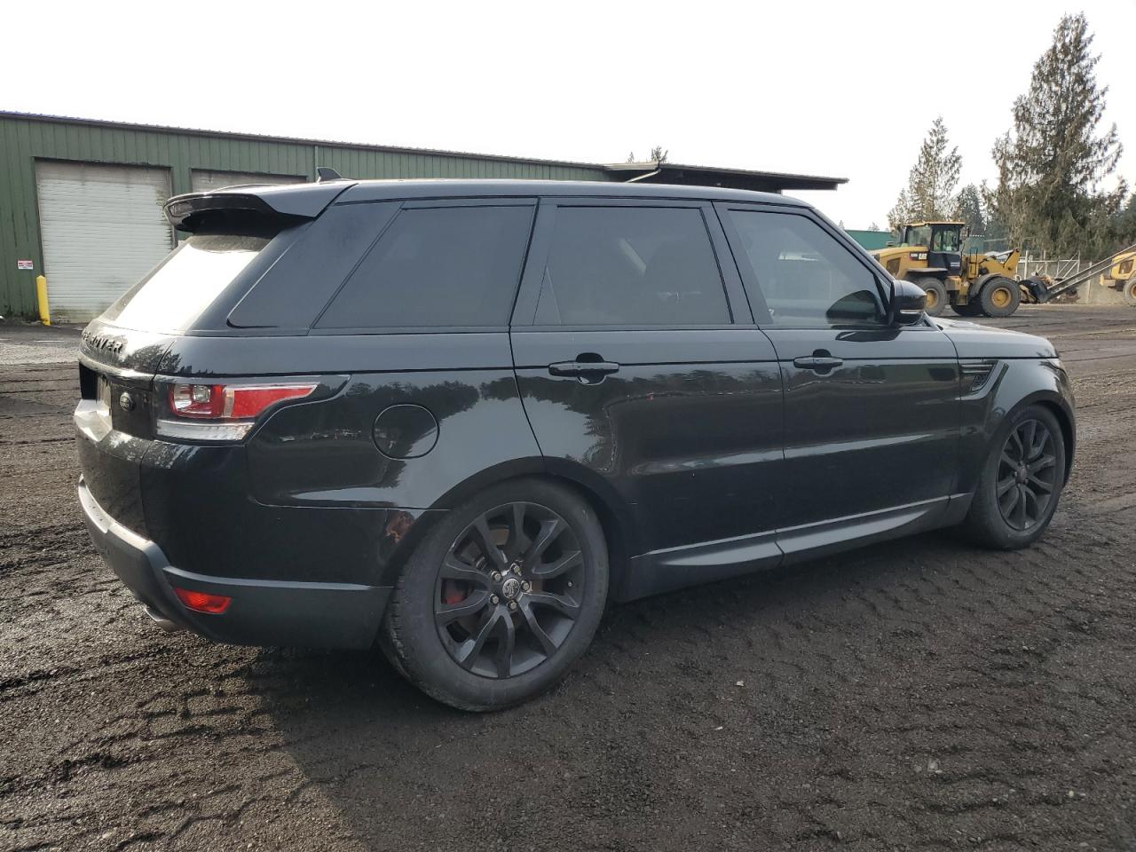 2016 Land Rover Range Rover VIN SALWR2PFXGA114672 Copart auction photo, minor dent/scratches damage thumbnail 3