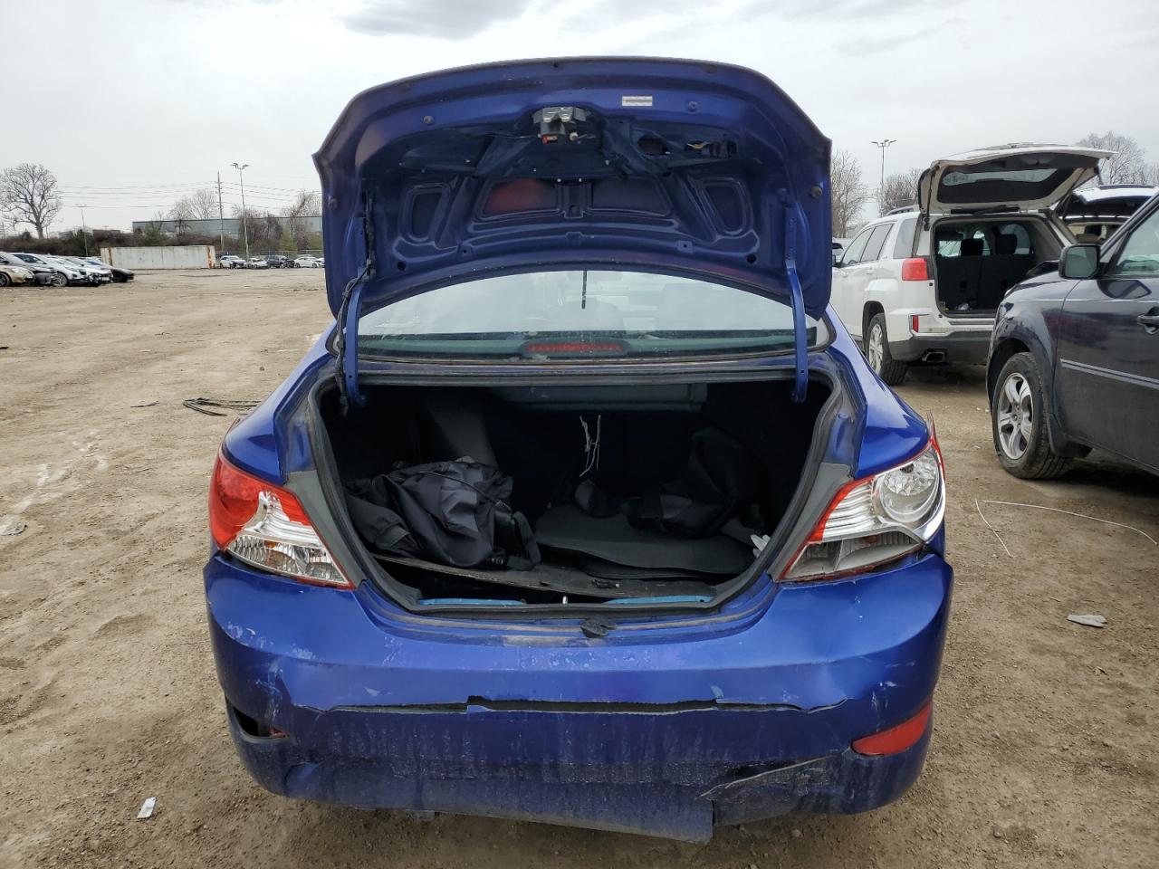 2013 Hyundai Accent VIN KMHCT4AE3DU445669 Copart auction photo, rear end / side damage thumbnail 6