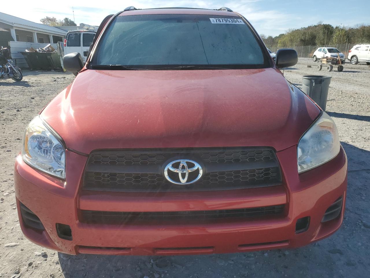 2011 Toyota RAV 4 VIN 2T3ZF4DV3BW099978 Copart auction photo, side / front end damage thumbnail 5