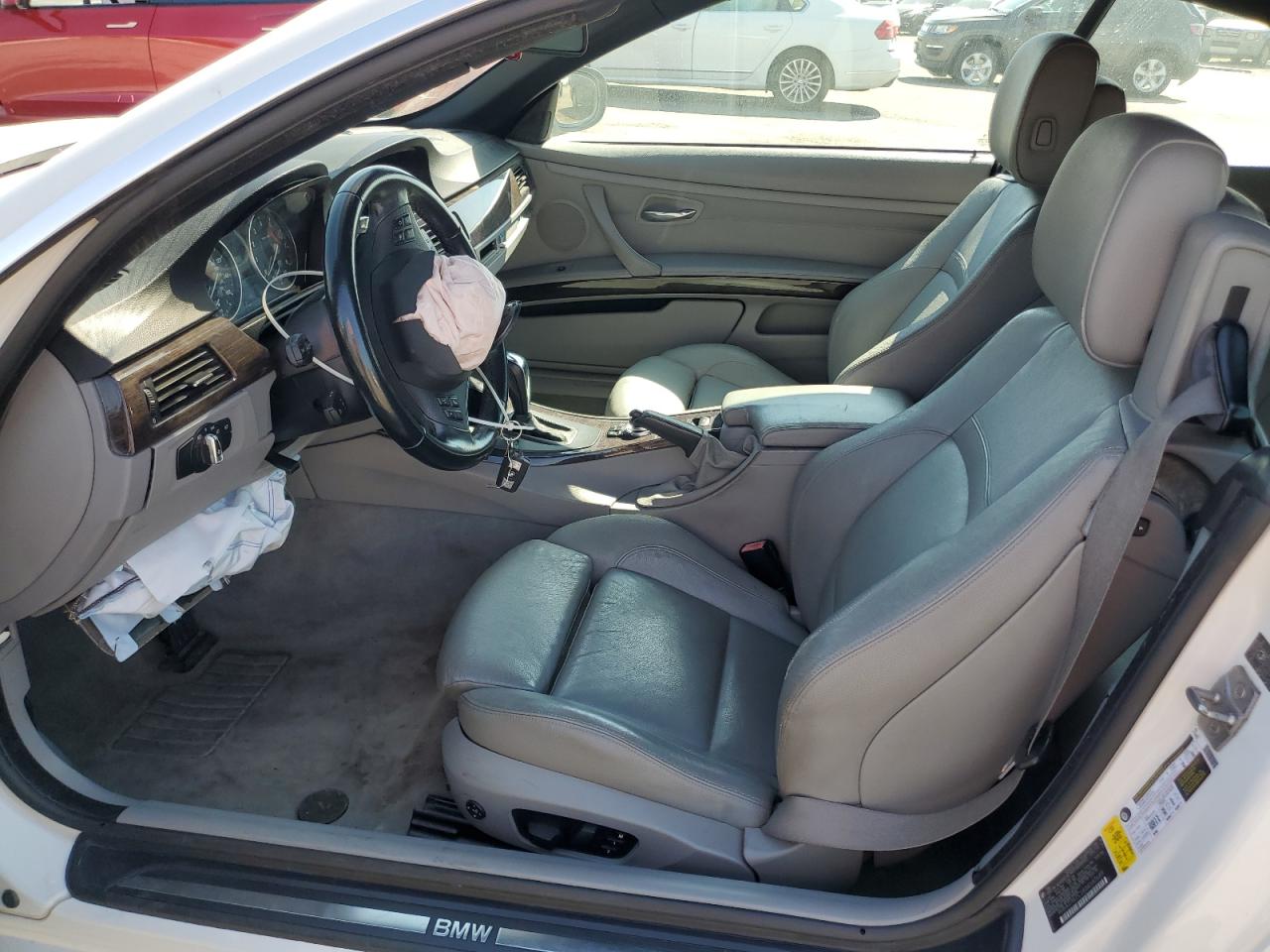 2011 BMW 3er VIN WBADW7C58BE542689 Copart auction photo, front end / rejected repair damage thumbnail 7