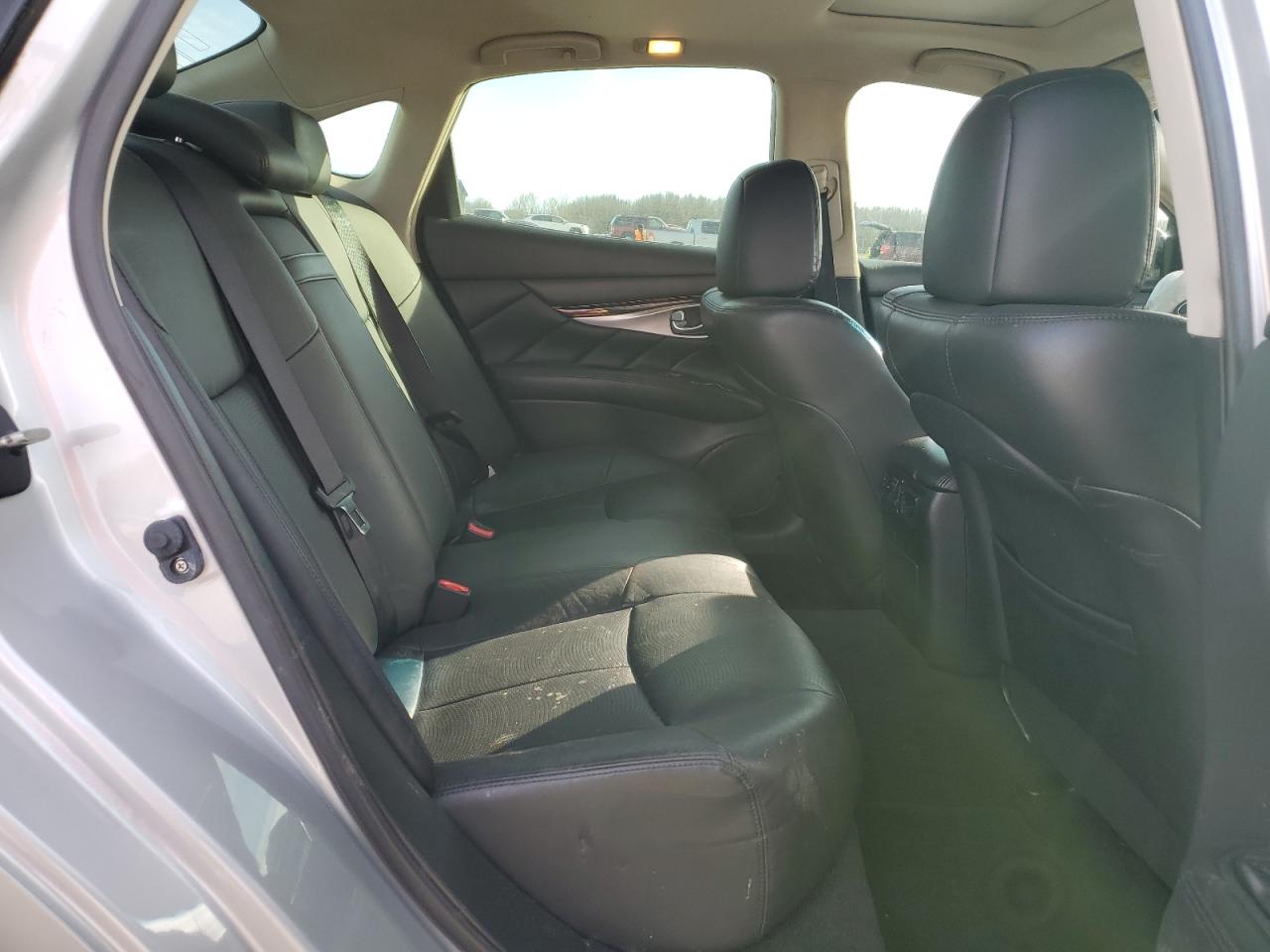 2017 Infiniti Q70 VIN JN1BY1AP8HM740700 Copart auction photo, front end damage thumbnail 10