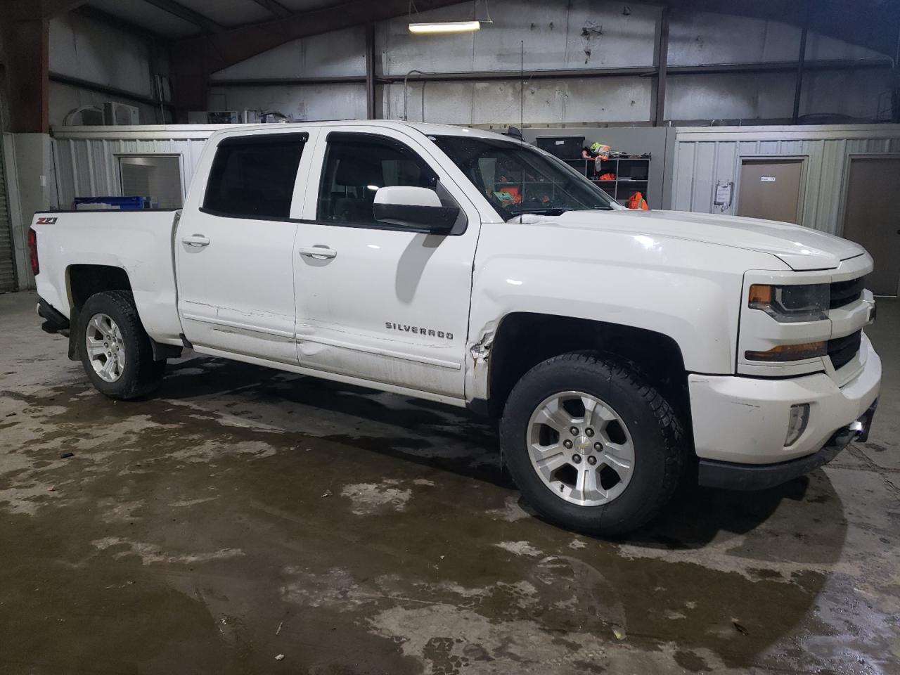 2017 Chevrolet Silverado VIN 3GCUKREC4HG487326 Copart auction photo, rear end / side damage thumbnail 4