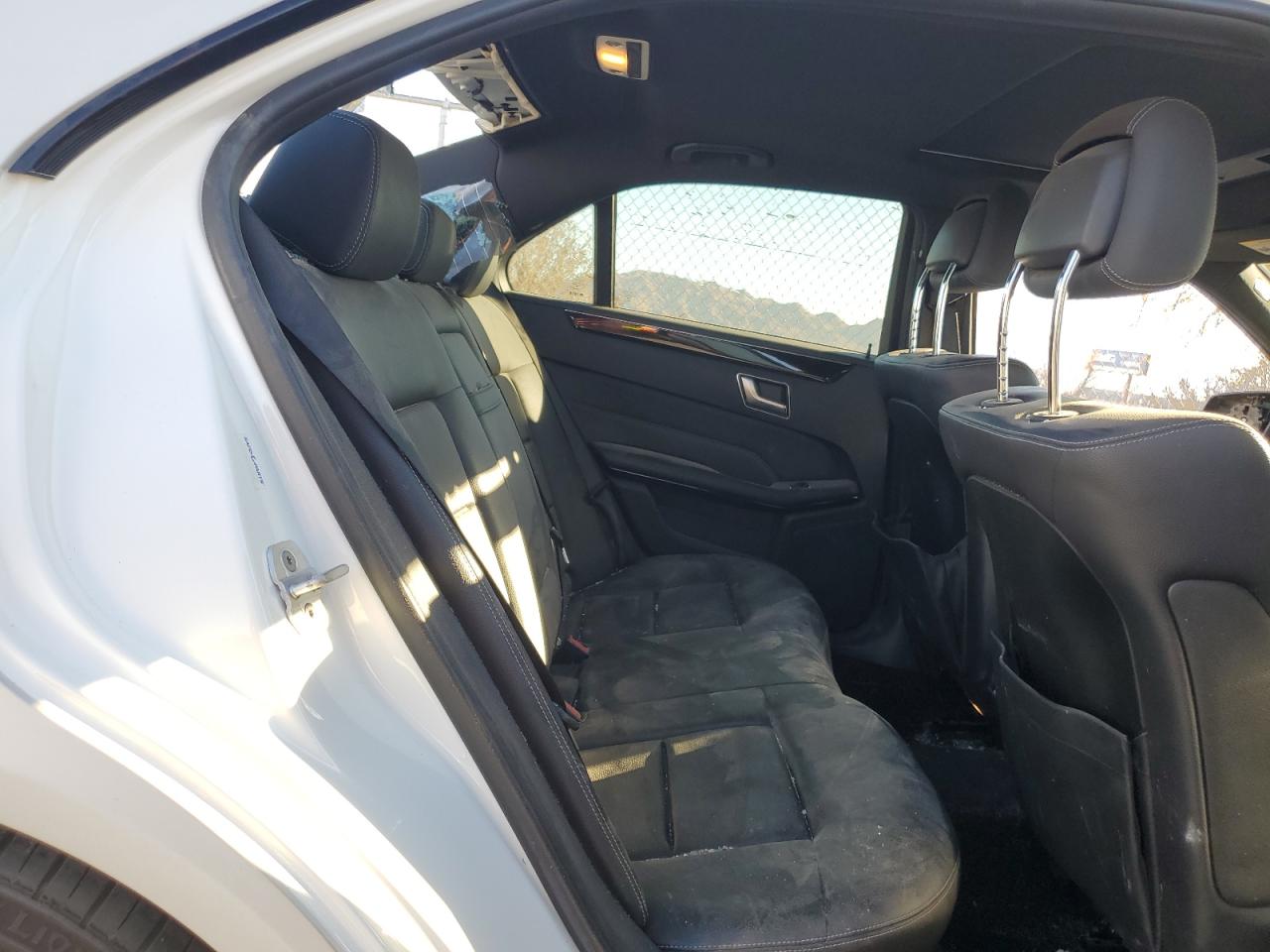 2014 Mercedes-Benz E-klasse VIN WDDHF5KB2EA908616 Copart auction photo, rear end damage thumbnail 10