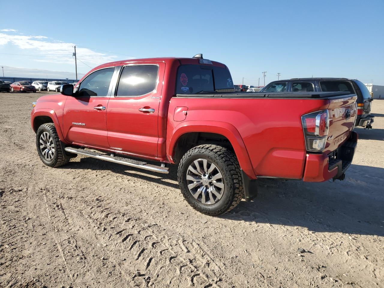 2022 Toyota Tacoma VIN 3TMGZ5ANXNM517001 Copart auction photo, side / minor dent/scratches damage thumbnail 2