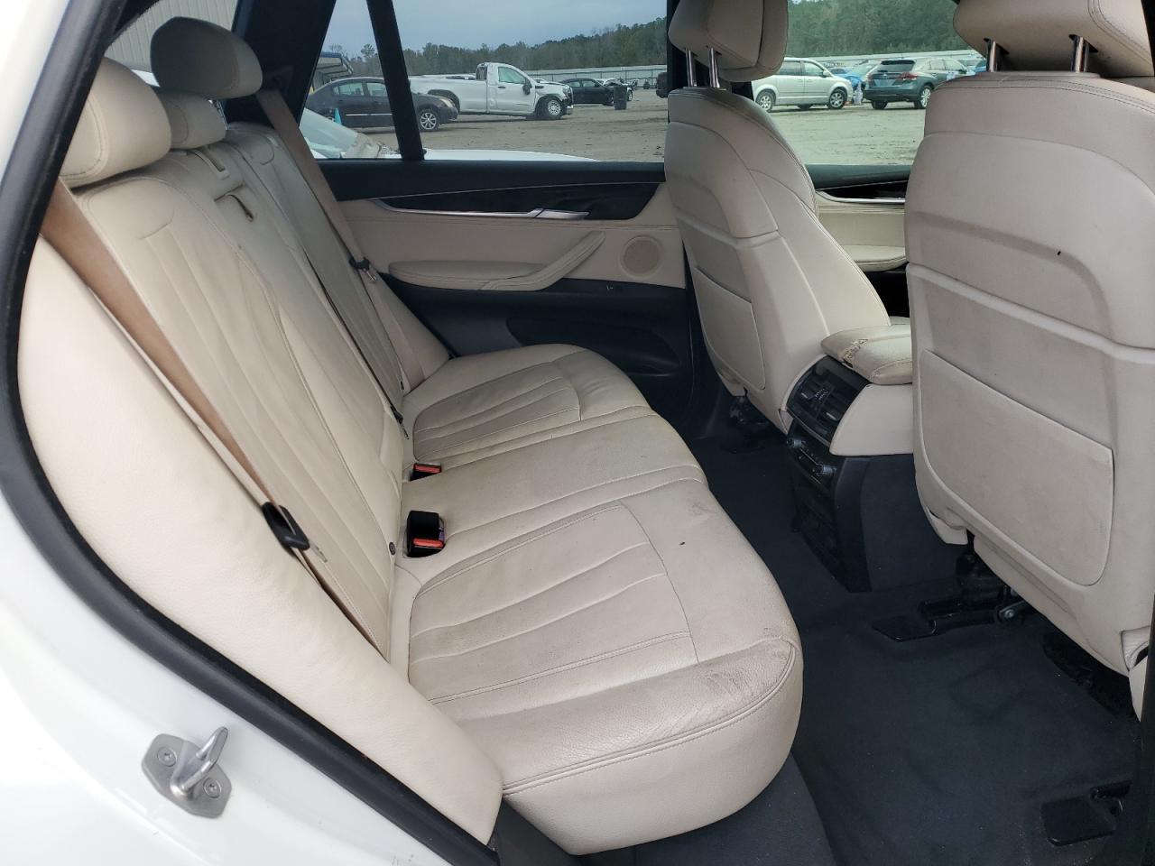 2017 BMW X5 VIN 5UXKR0C31H0V73519 Copart auction photo, front end damage thumbnail 11