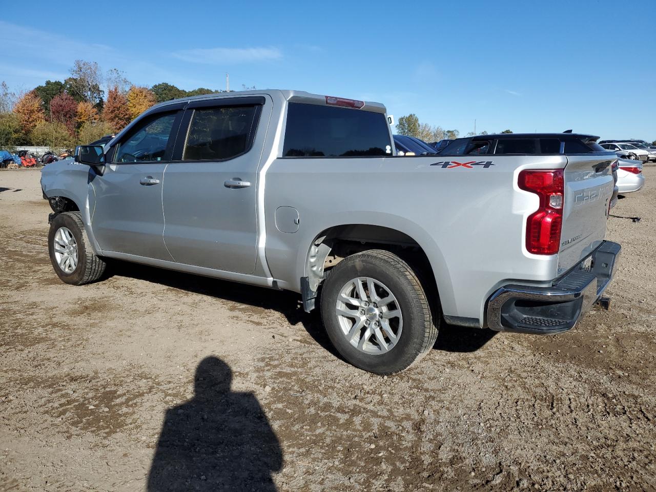 2019 Chevrolet Silverado VIN 1GCUYDED6KZ116153 Copart auction photo, front end / minor dent/scratches damage thumbnail 2