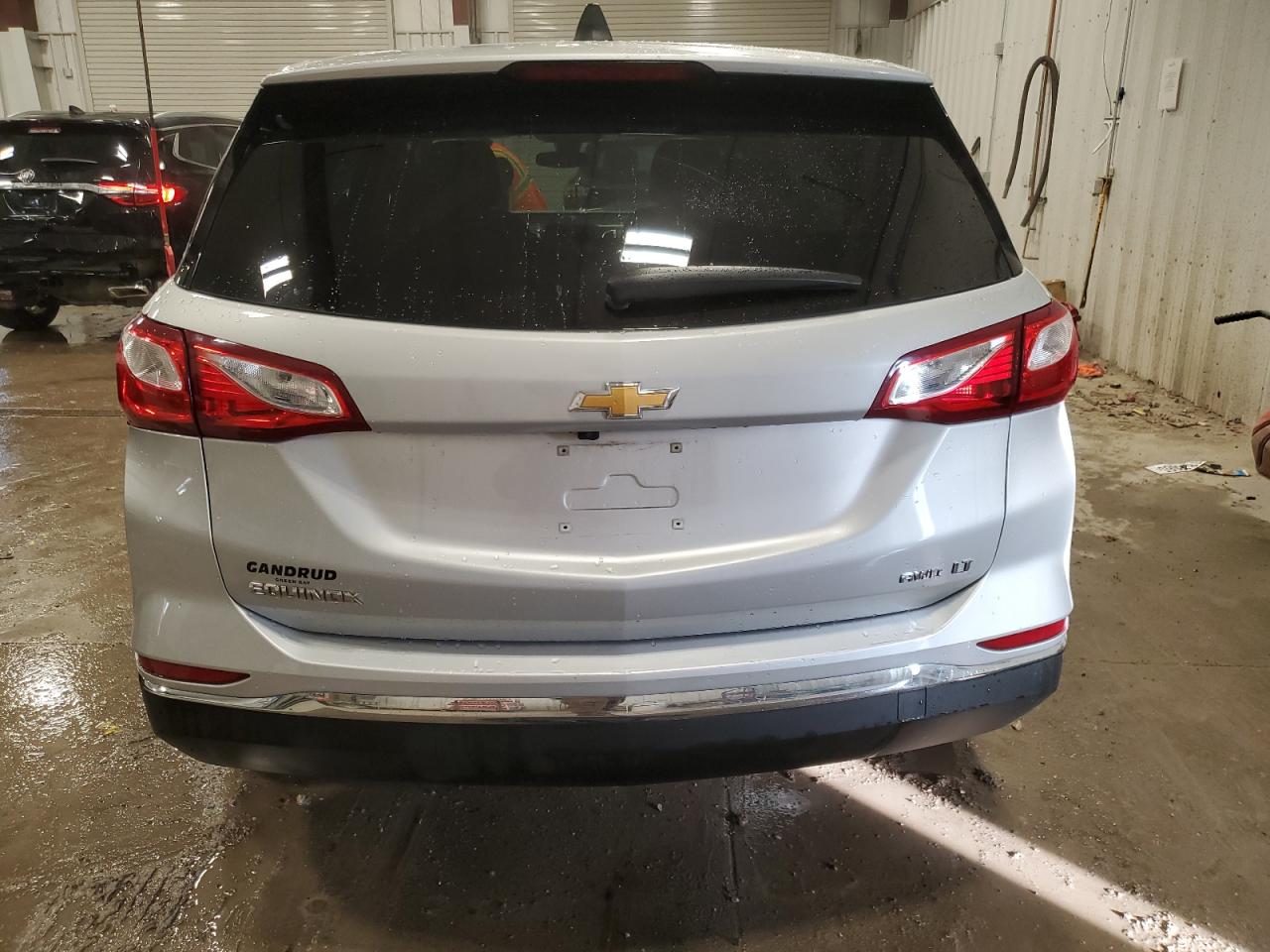 2020 Chevrolet Equinox VIN 2GNAXUEV3L6161344 Copart auction photo, front end damage thumbnail 6