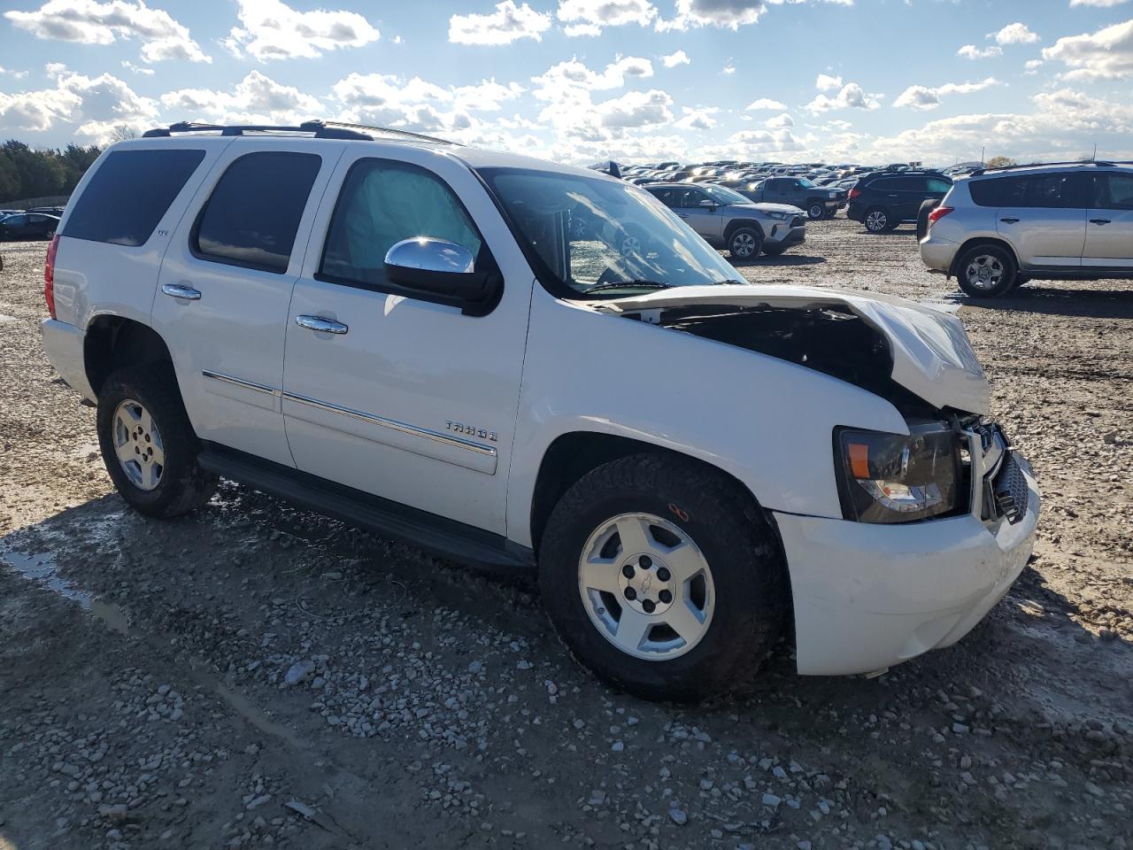 2011 Chevrolet Tahoe VIN 1GNSCCE06BR262329 Copart auction photo, front end damage thumbnail 4