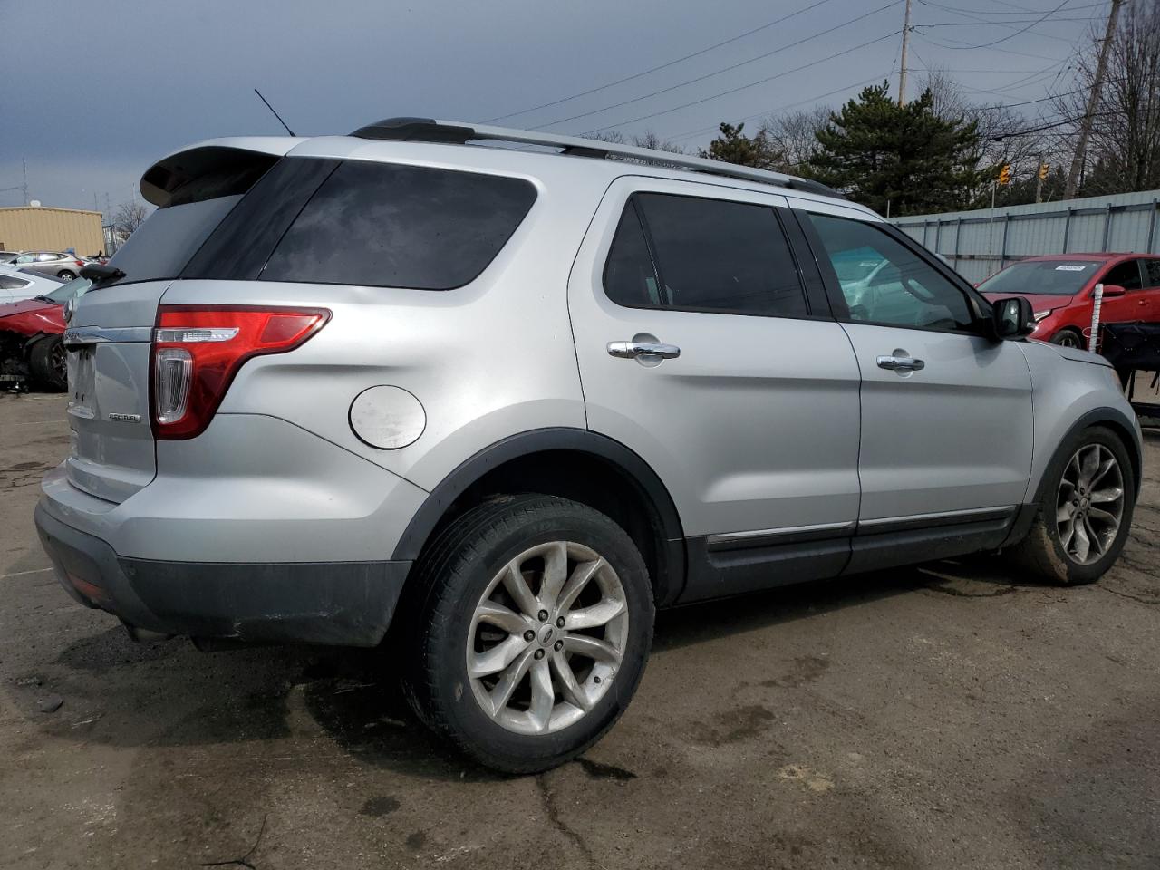 2014 Ford Explorer VIN 1FM5K7D86EGB41447 Copart auction photo, front end / undercarriage damage thumbnail 3