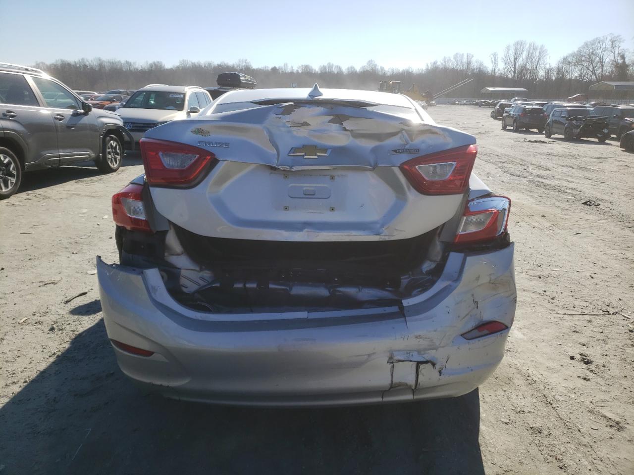 2017 Chevrolet Cruze VIN 1G1BF5SM4H7102398 Copart auction photo, rear end / minor dent/scratches damage thumbnail 6