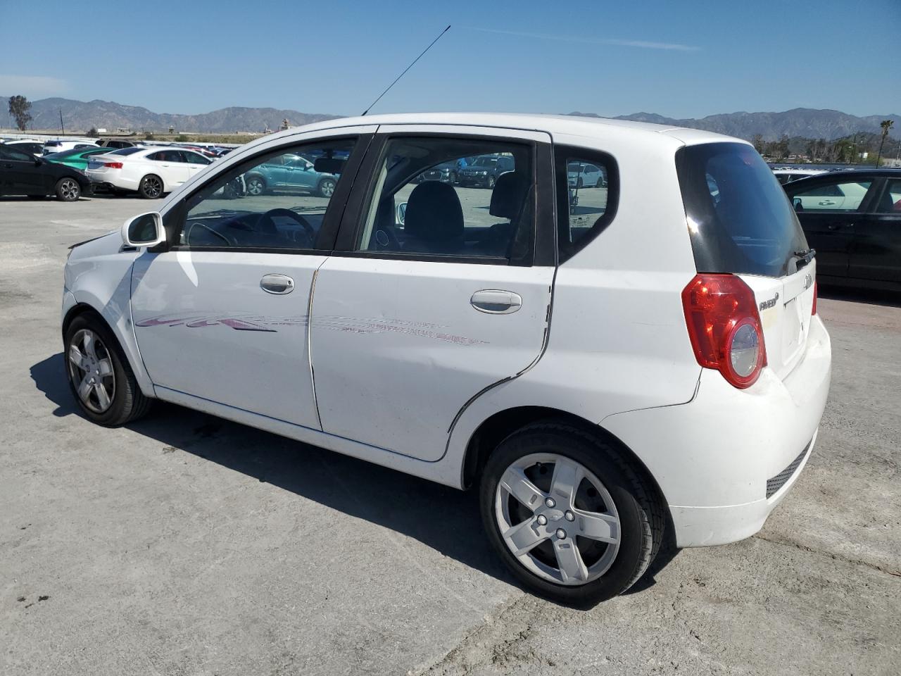 2009 Chevrolet Aveo VIN KL1TG66E49B385473 Copart auction photo, front end / side damage thumbnail 2