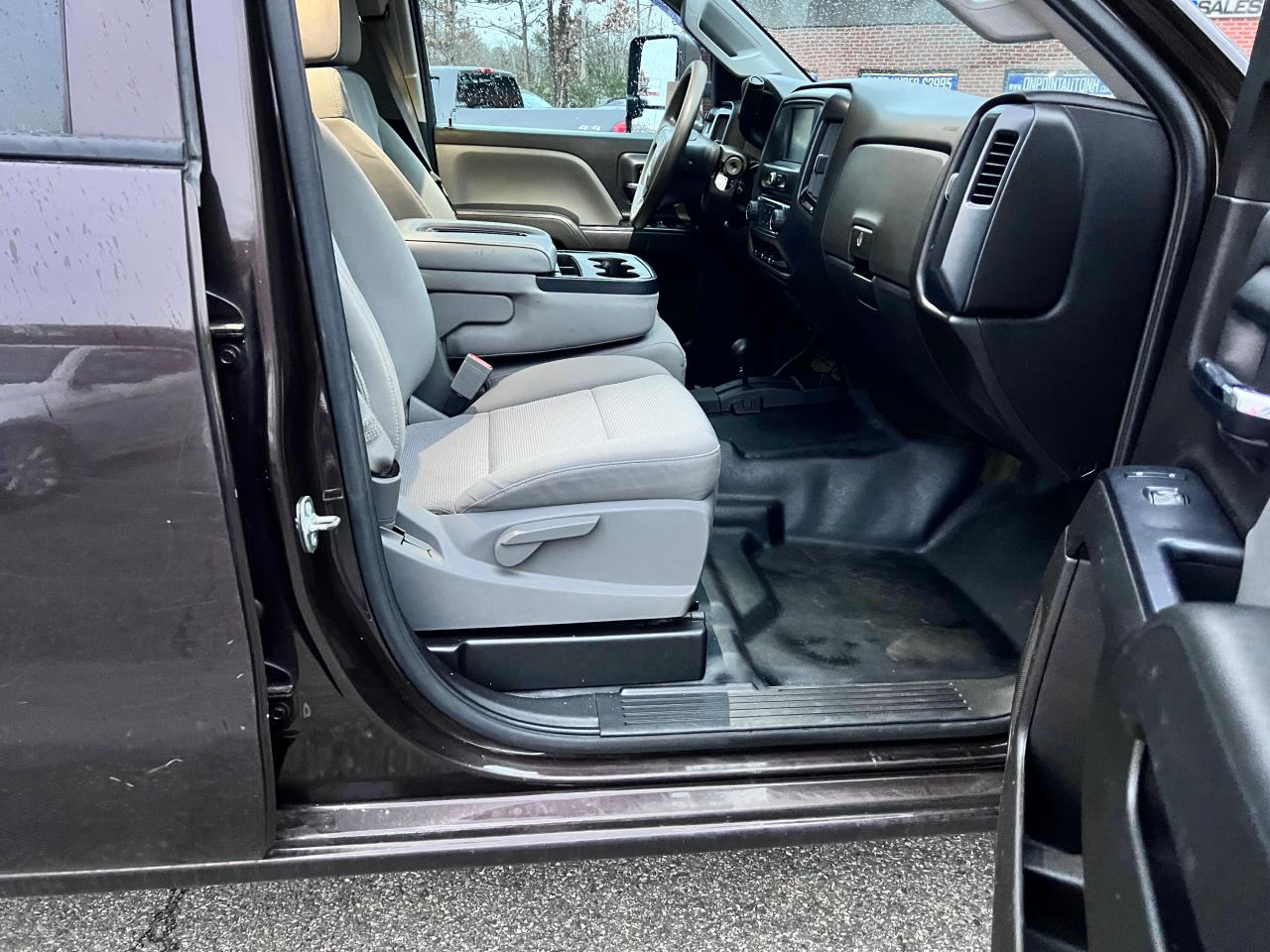 2016 GMC Sierra VIN 1GT22REG9GZ316080 Copart auction photo, minor dent/scratches / normal wear damage thumbnail 5
