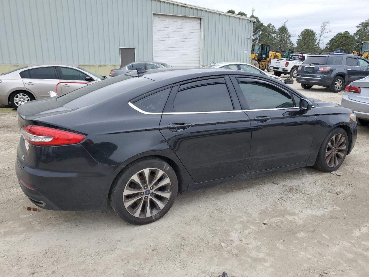 2020 Ford Fusion VIN 3FA6P0T99LR173381 Copart auction photo, front end damage thumbnail 3