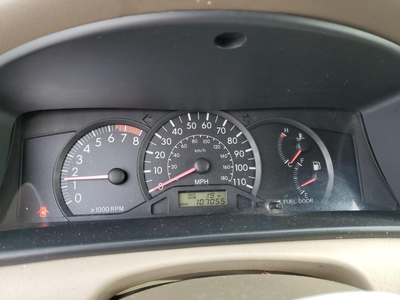 2008 Toyota Corolla VIN 1NXBR32E08Z000864 Copart auction photo, side damage thumbnail 9