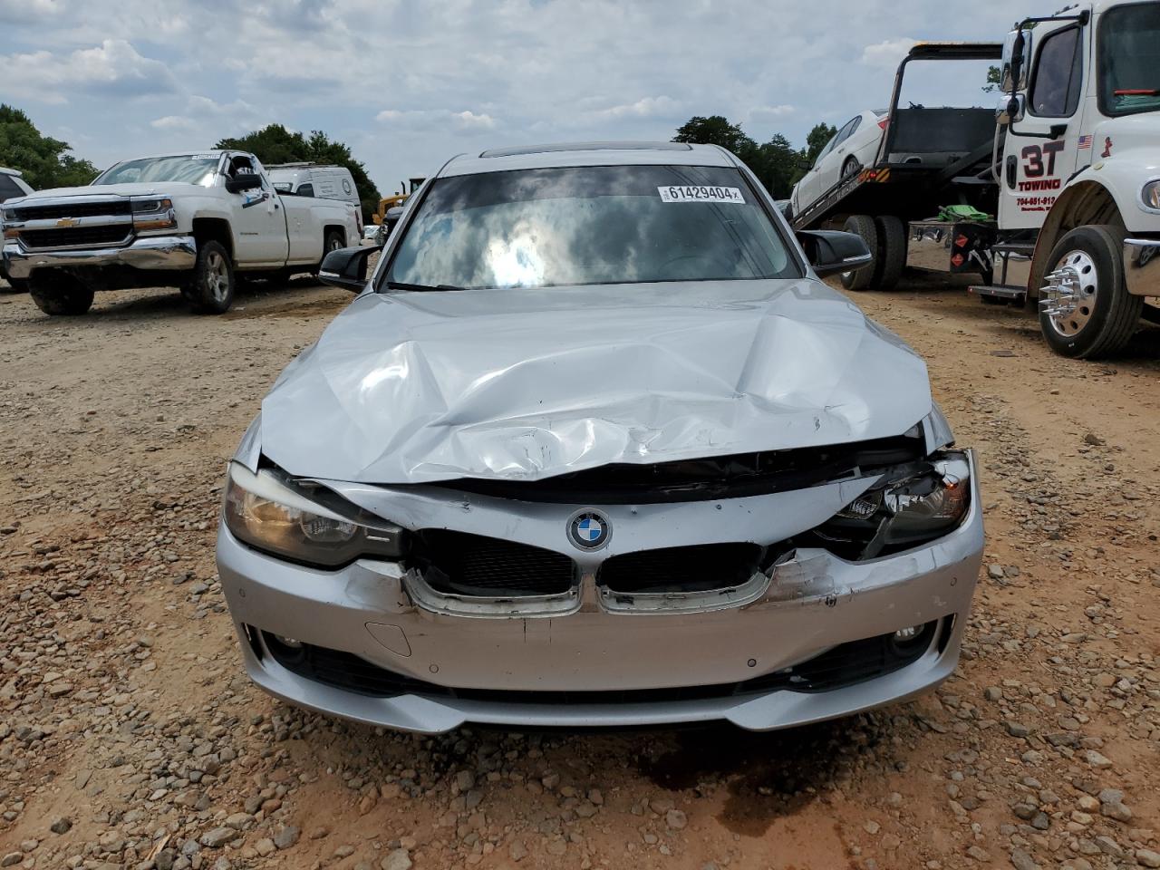 2014 BMW 3er VIN WBA3A5C5XEP600809 Copart auction photo, front end damage thumbnail 5