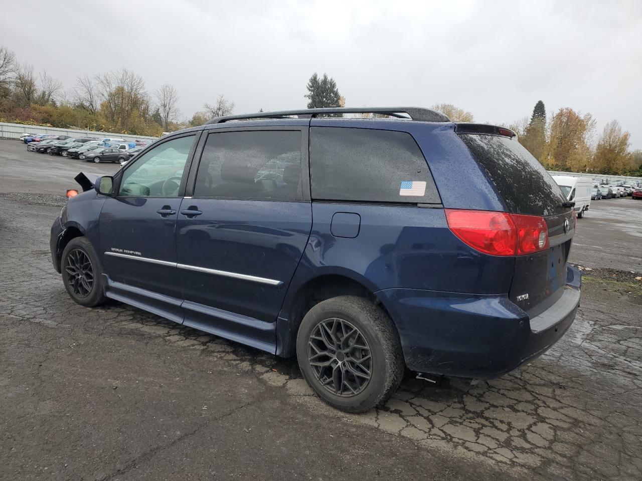 2006 Toyota Sienna VIN 5TDZA22C76S441265 Copart auction photo, front end damage thumbnail 2