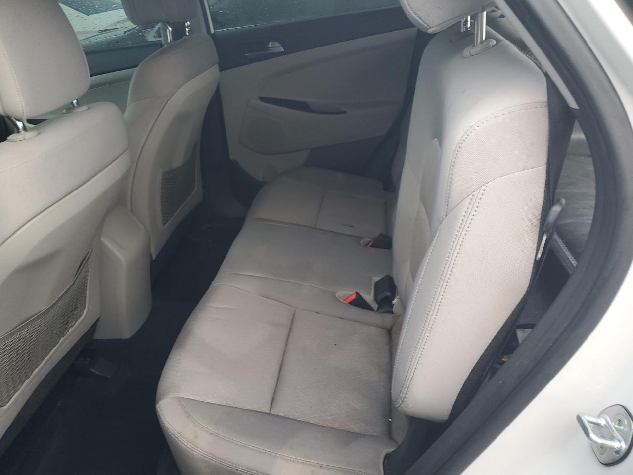 2018 Hyundai Tucson VIN KM8J23A41JU660281 Copart auction photo, water/flood damage thumbnail 11