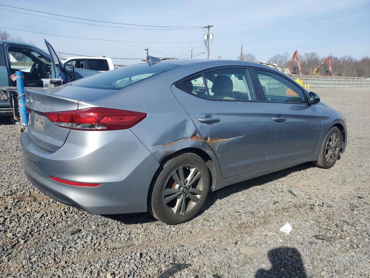 2017 Hyundai Elantra VIN 5NPD84LFXHH131842 Copart auction photo, rear end / side damage thumbnail 3