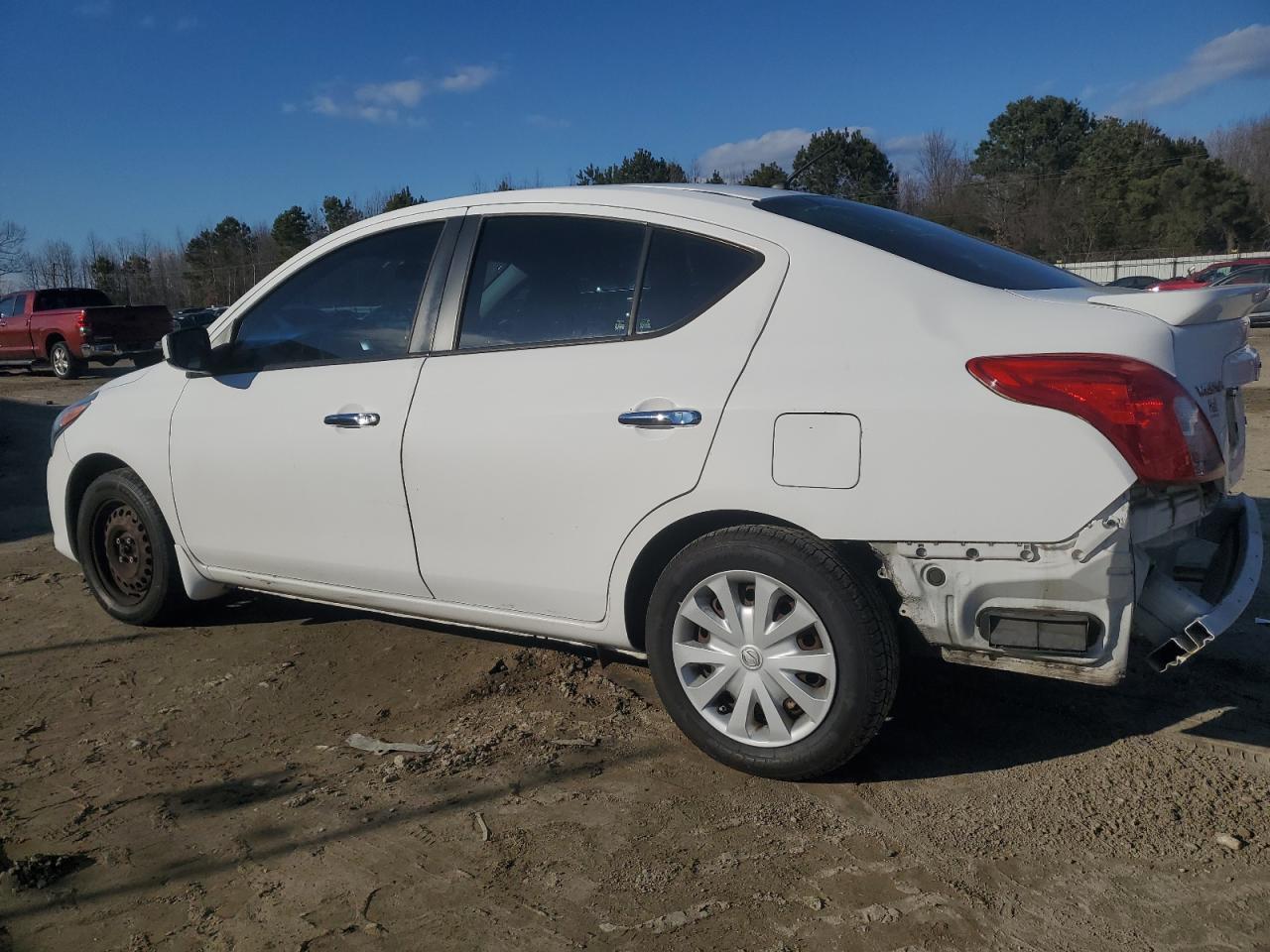 2015 Nissan Versa VIN 3N1CN7AP5FL826859 Copart auction photo, rear end damage thumbnail 2