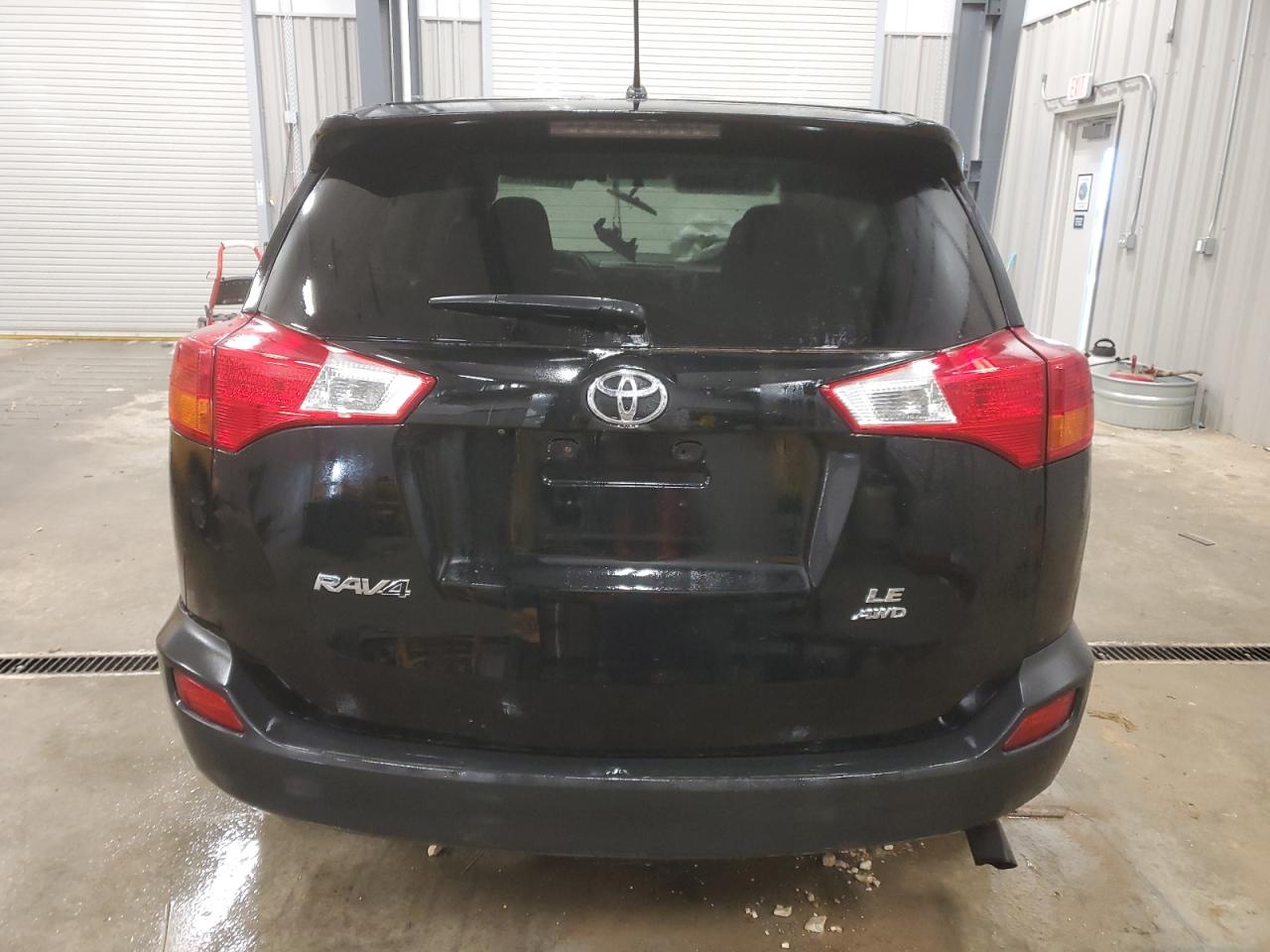 2015 Toyota RAV 4 VIN 2T3BFREVXFW315800 Copart auction photo, front end damage thumbnail 6