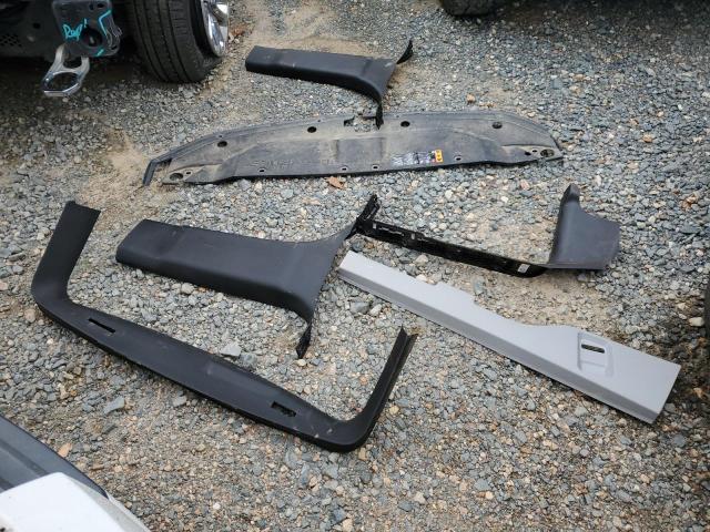 2018 Chevrolet Tahoe VIN 1GNSKDEC1JR234942 Copart auction photo, front end damage thumbnail 13