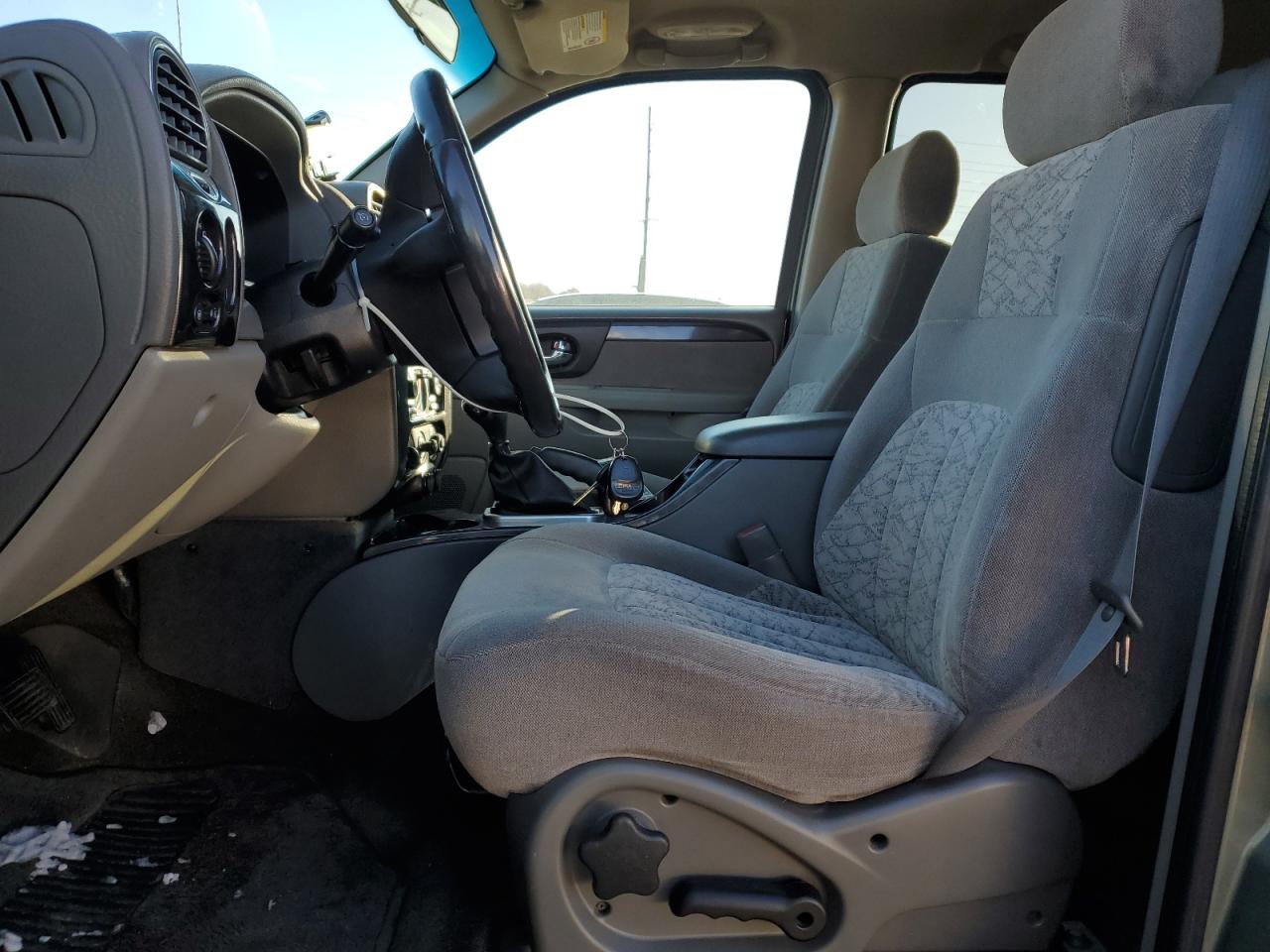 2003 GMC Envoy VIN 1GKDT13S332369928 Copart auction photo, front end / side damage thumbnail 7