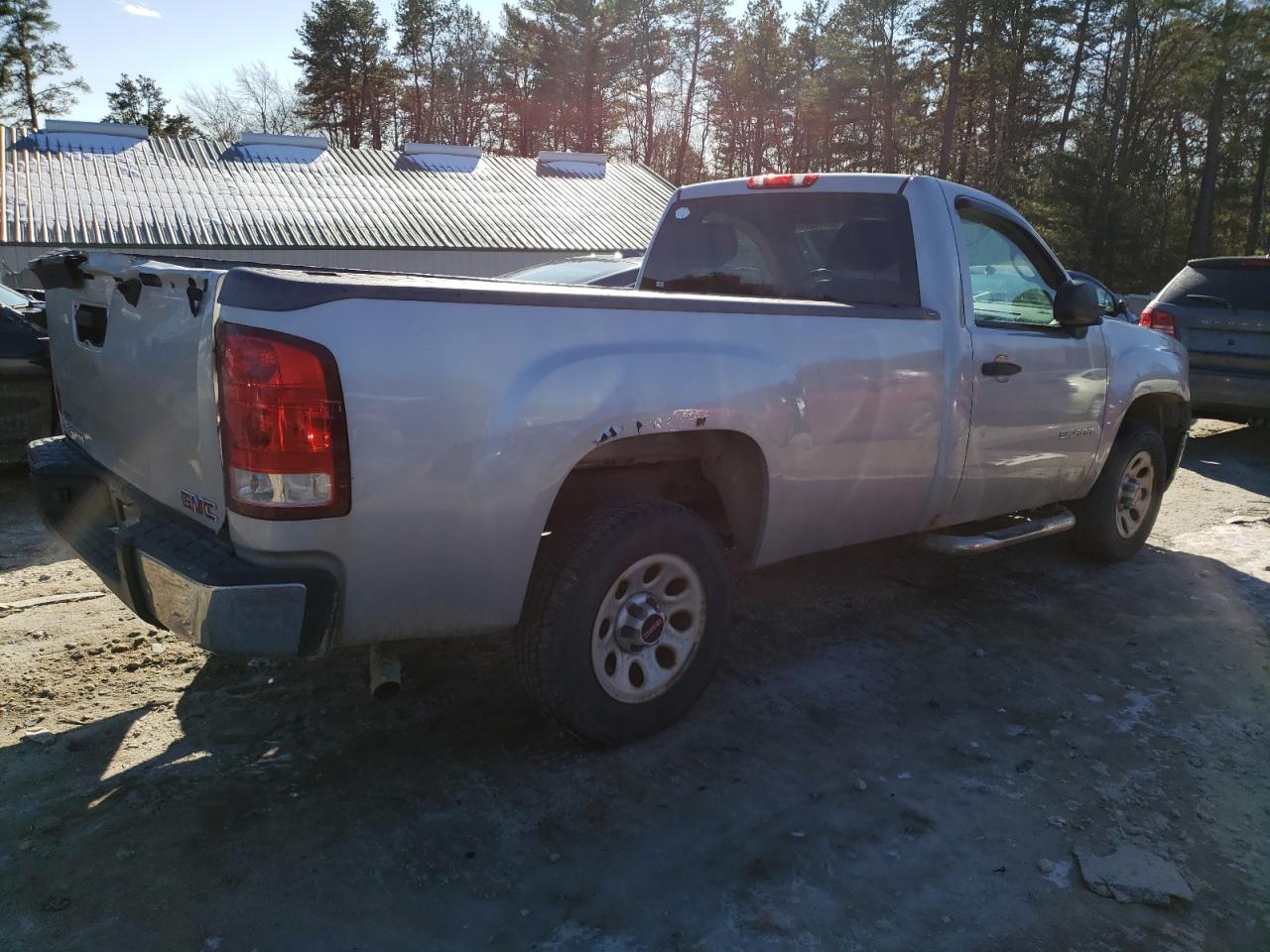 2011 GMC Sierra VIN 1GTN1TEX2BZ134100 Copart auction photo, rear end / front end damage thumbnail 3