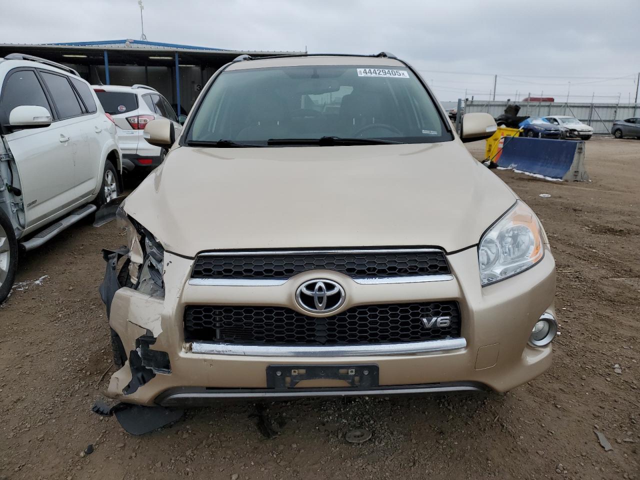 2012 Toyota RAV 4 VIN 2T3DK4DV3CW089300 Copart auction photo, front end / undercarriage damage thumbnail 5
