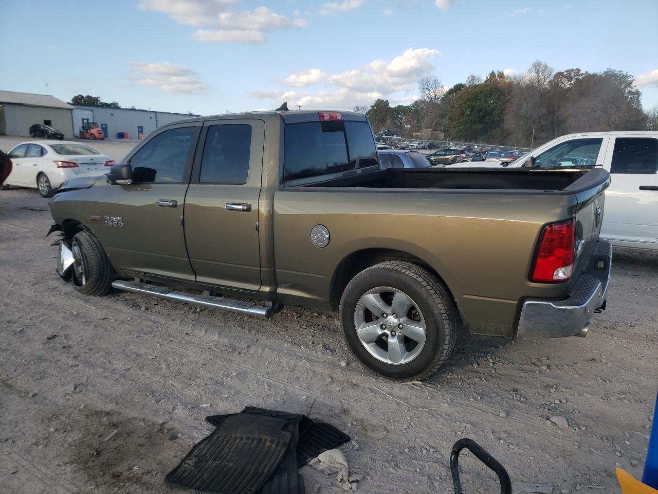 2015 RAM 1500 VIN 1C6RR6GT6FS651105 Copart auction photo, front end / side damage thumbnail 2