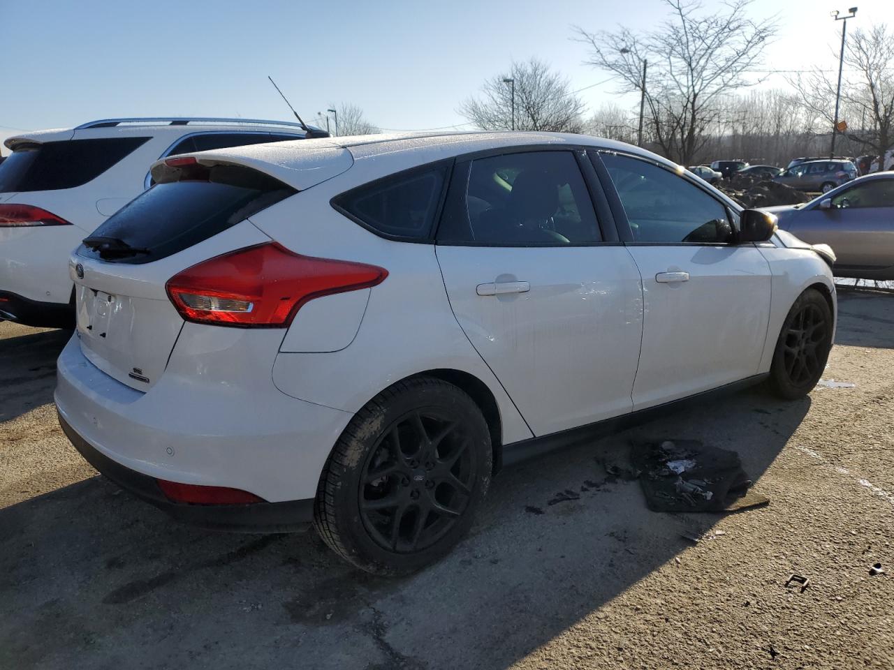 2016 Ford Focus VIN 1FADP3K27GL298736 Copart auction photo, front end damage thumbnail 3