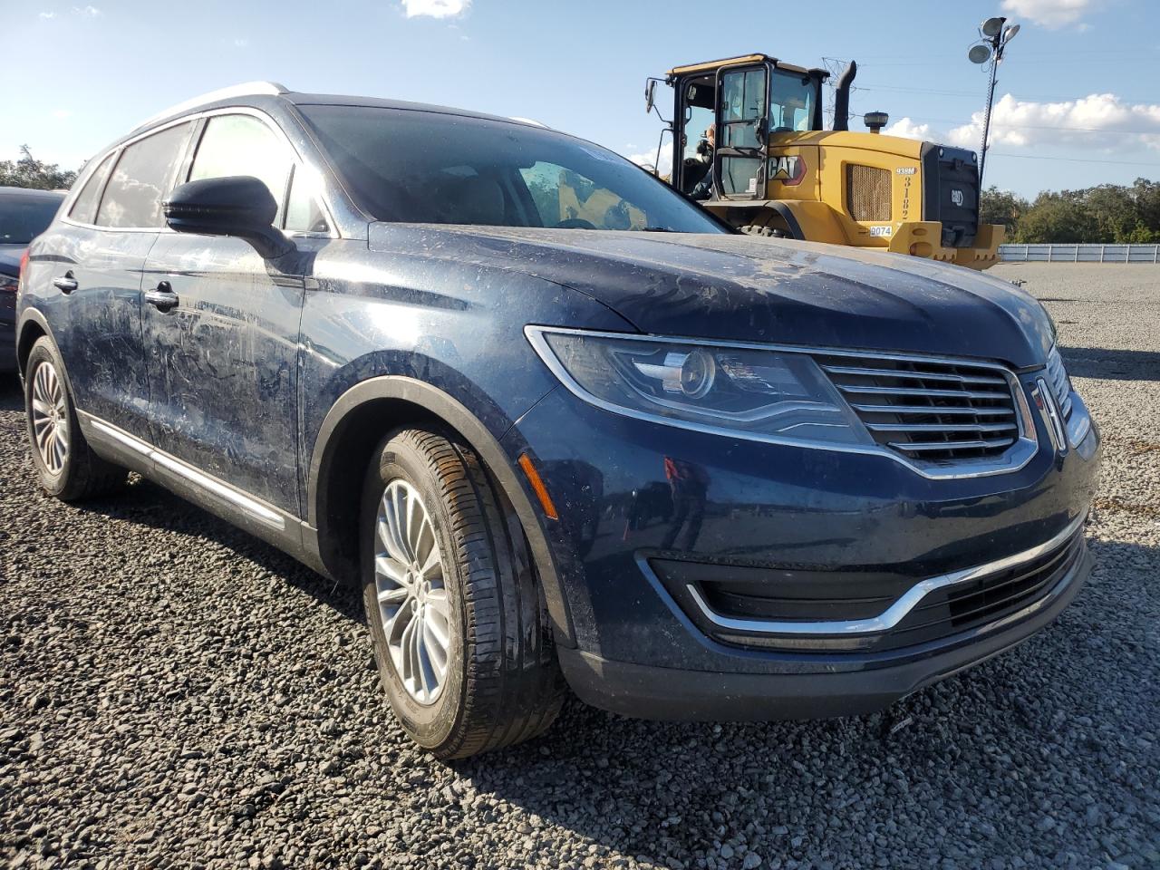 2017 Lincoln MKX VIN 2LMPJ6KR8HBL10756 Copart auction photo, water/flood / rear end damage thumbnail 4