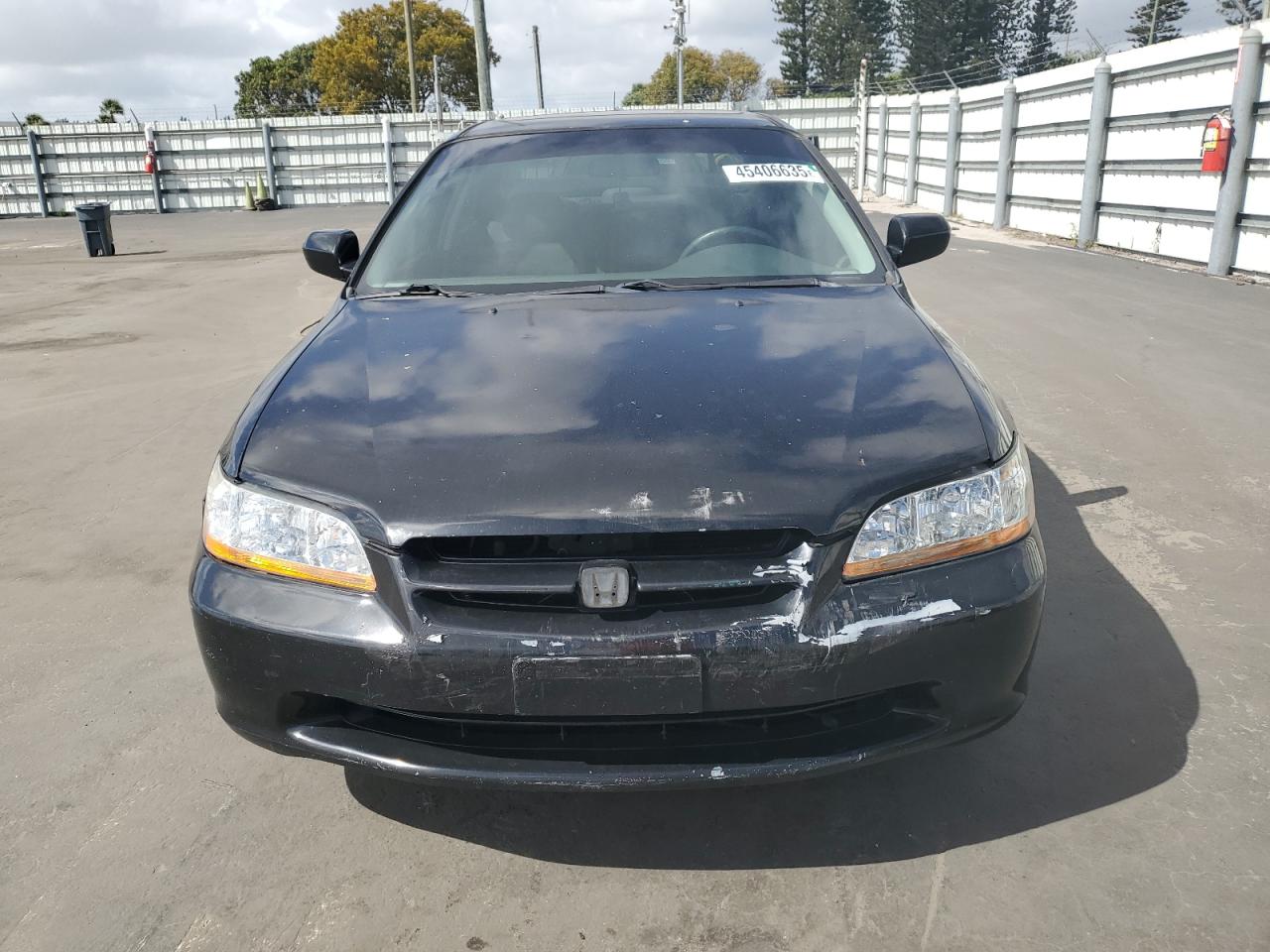 2000 Honda Accord VIN 1HGCG5664YA107769 Copart auction photo, rear end damage thumbnail 5