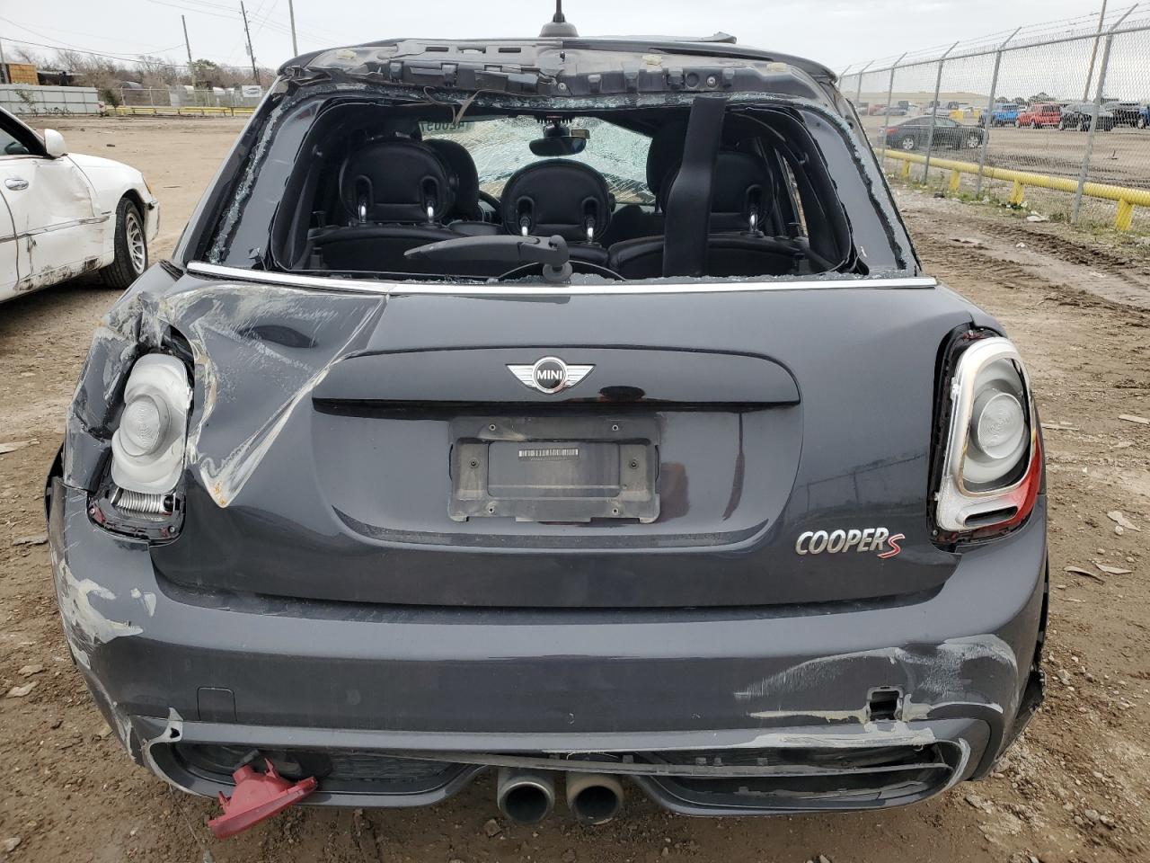 2016 MINI Cooper VIN WMWXU3C5XG2B63426 Copart auction photo, front end / rollover damage thumbnail 6