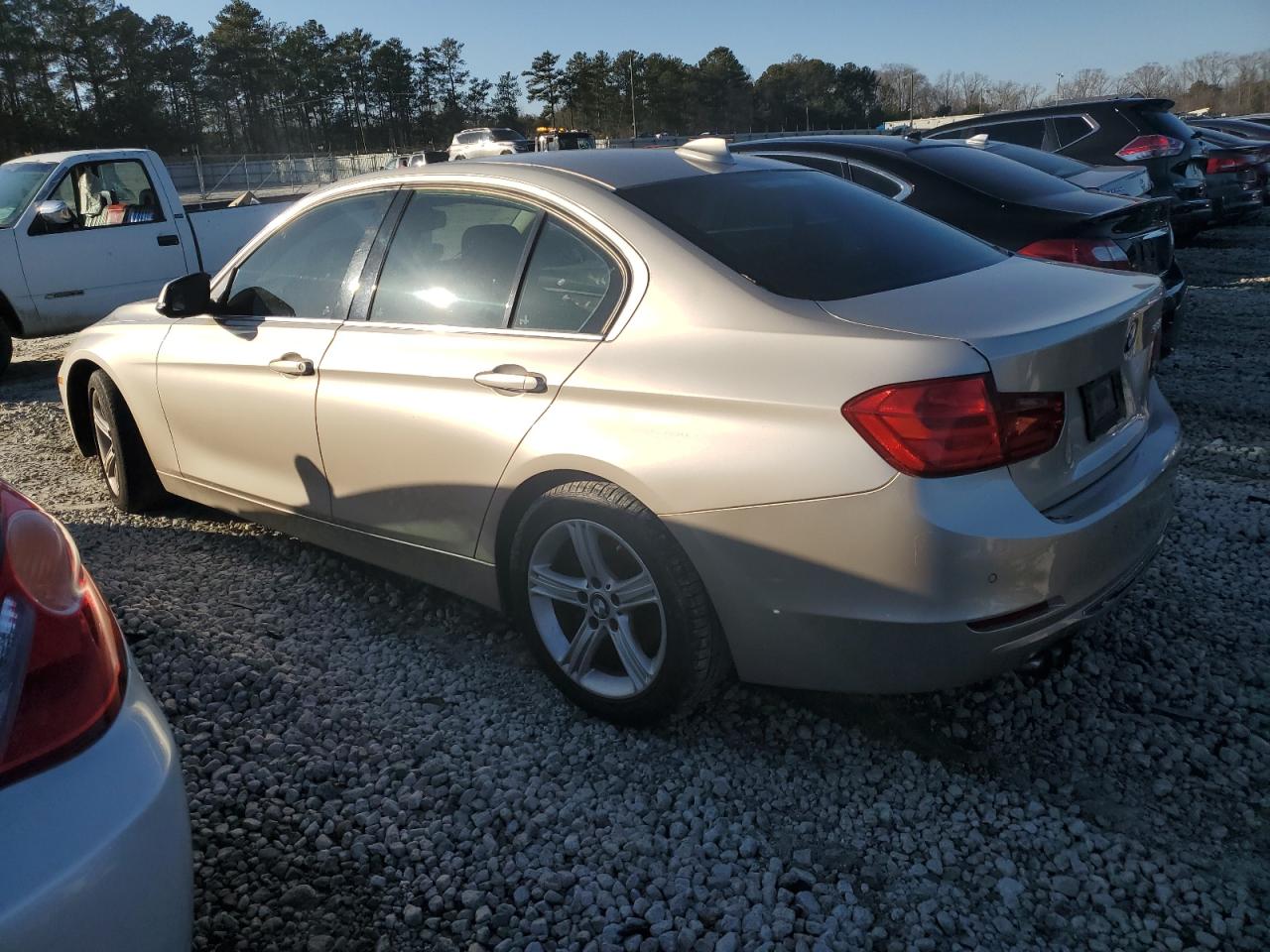 2013 BMW 3er VIN WBA3C1C56DF435218 Copart auction photo, mechanical damage thumbnail 2