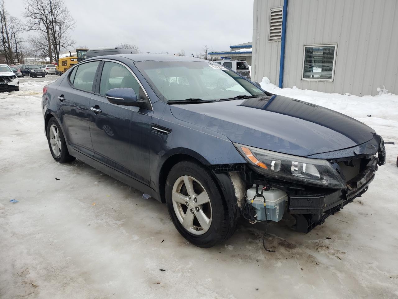 2015 KIA Optima VIN 5XXGM4A76FG450748 Copart auction photo, front end / minor dent/scratches damage thumbnail 4