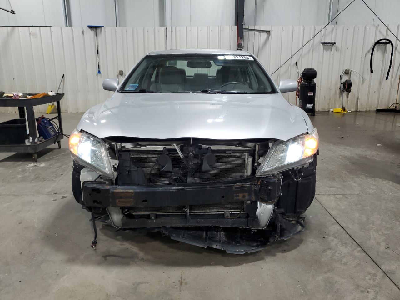 2009 Toyota Camry VIN 4T4BE46K19R060337 Copart auction photo, front end damage thumbnail 5