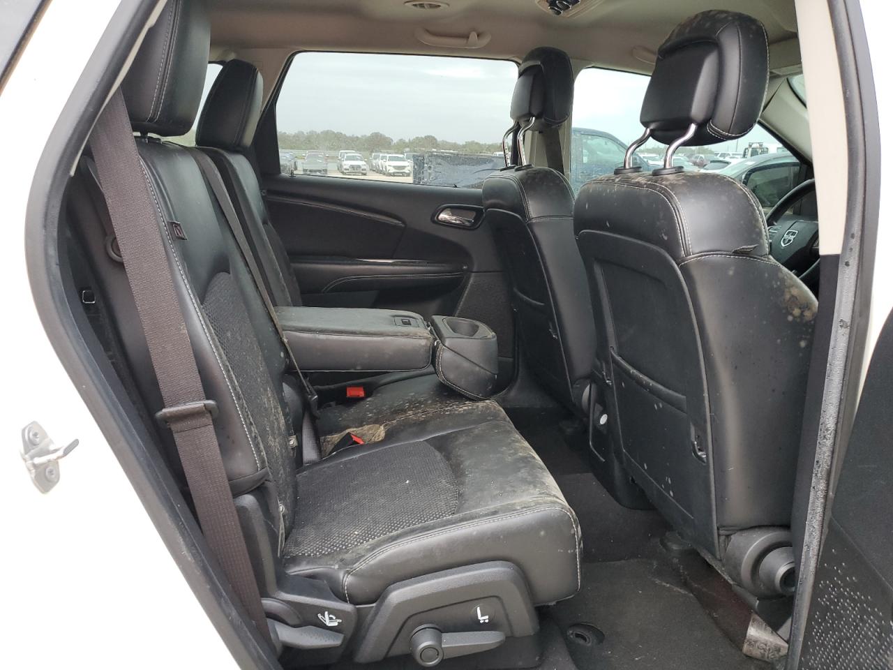 2018 Dodge Journey VIN 3C4PDDGG0JT388431 Copart auction photo, water/flood damage thumbnail 11