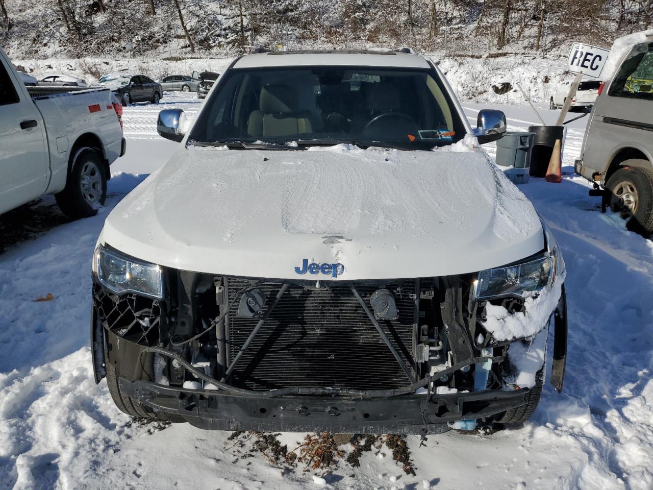 2021 Jeep Grand Cherokee VIN 1C4RJFBG6MC646701 Copart auction photo, front end / rear end damage thumbnail 5