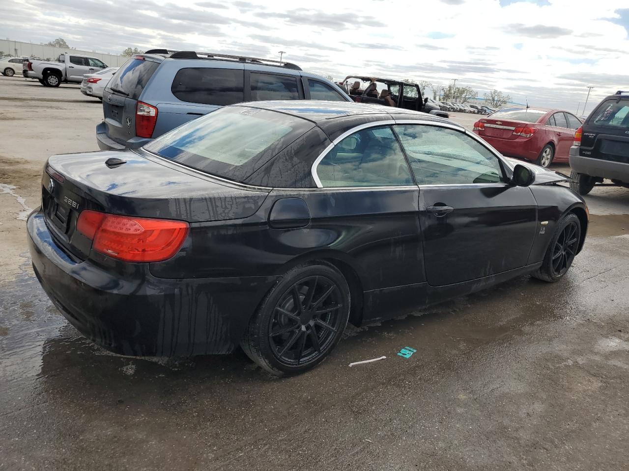 2011 BMW 3er VIN WBADW3C56BE539833 Copart auction photo, front end / minor dent/scratches damage thumbnail 3