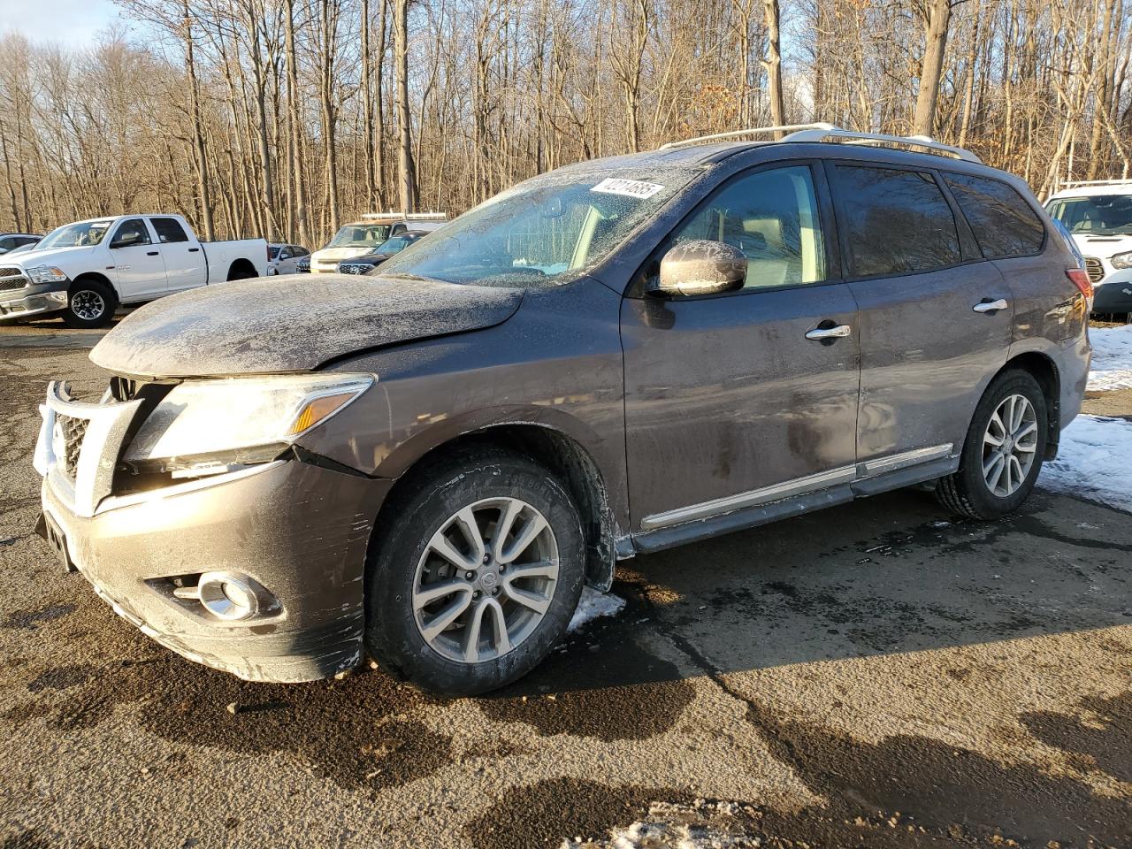 2015 Nissan Pathfinder VIN 5N1AR2MM0FC696204
