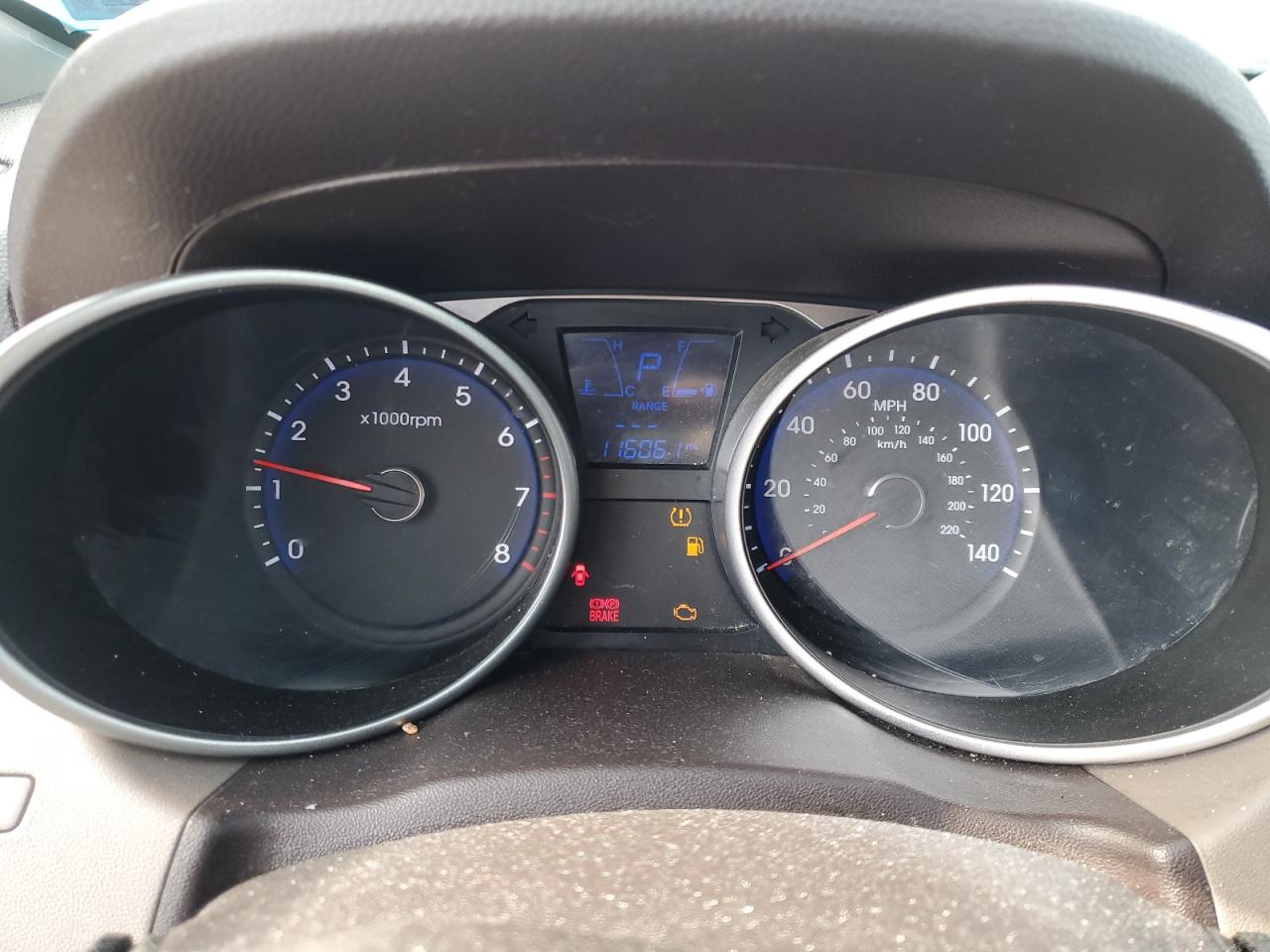 2015 Hyundai Tucson VIN KM8JUCAG7FU061168 Copart auction photo, undercarriage / minor dent/scratches damage thumbnail 9