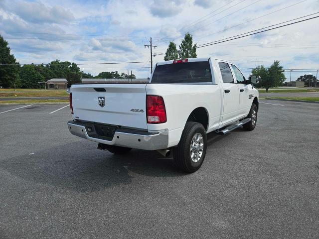 2018 RAM 2500 VIN 3C6UR5CL2JG417182 Copart auction photo, minor dent/scratches / normal wear damage thumbnail 4