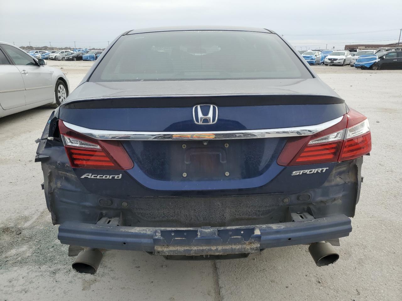 2016 Honda Accord VIN 1HGCR2F5XGA183589 Copart auction photo, front end / rear end damage thumbnail 6
